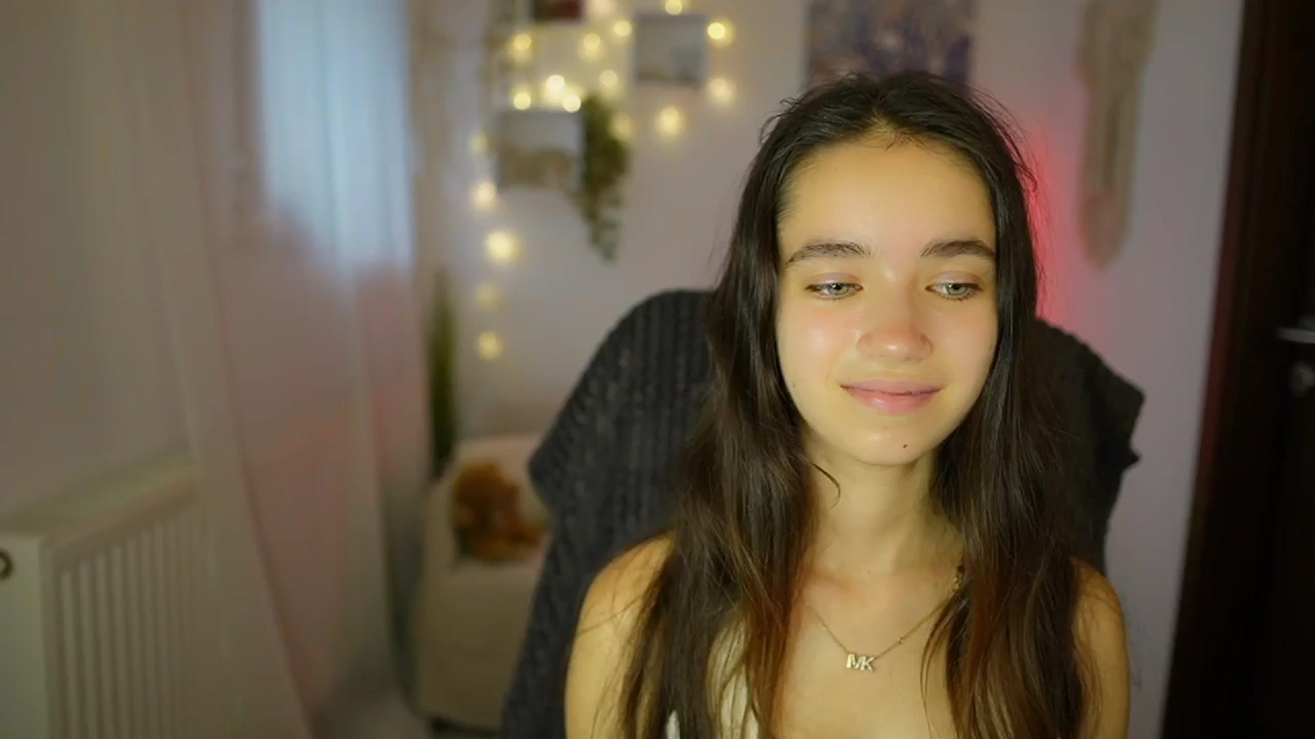 Gallery image thumbnail from Gia_Paige18's myfreecams stream on, 07/17/2024, 16:33 image 13 of 20