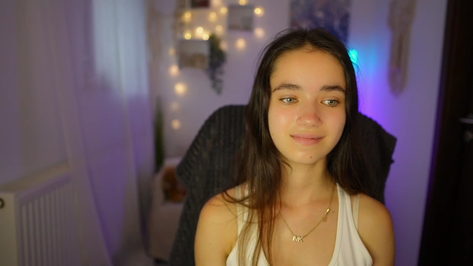 Gallery image thumbnail from Gia_Paige18's myfreecams stream on, 07/17/2024, 17:02 image 2 of 20