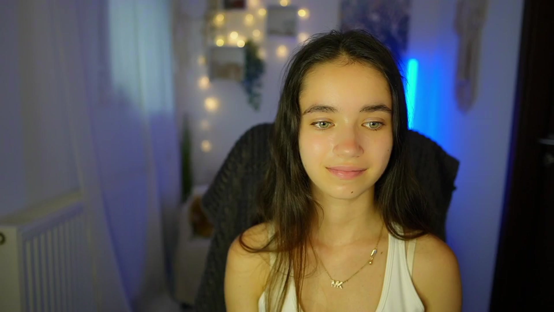 Gallery image thumbnail from Gia_Paige18's myfreecams stream on, 07/17/2024, 17:02 image 7 of 20
