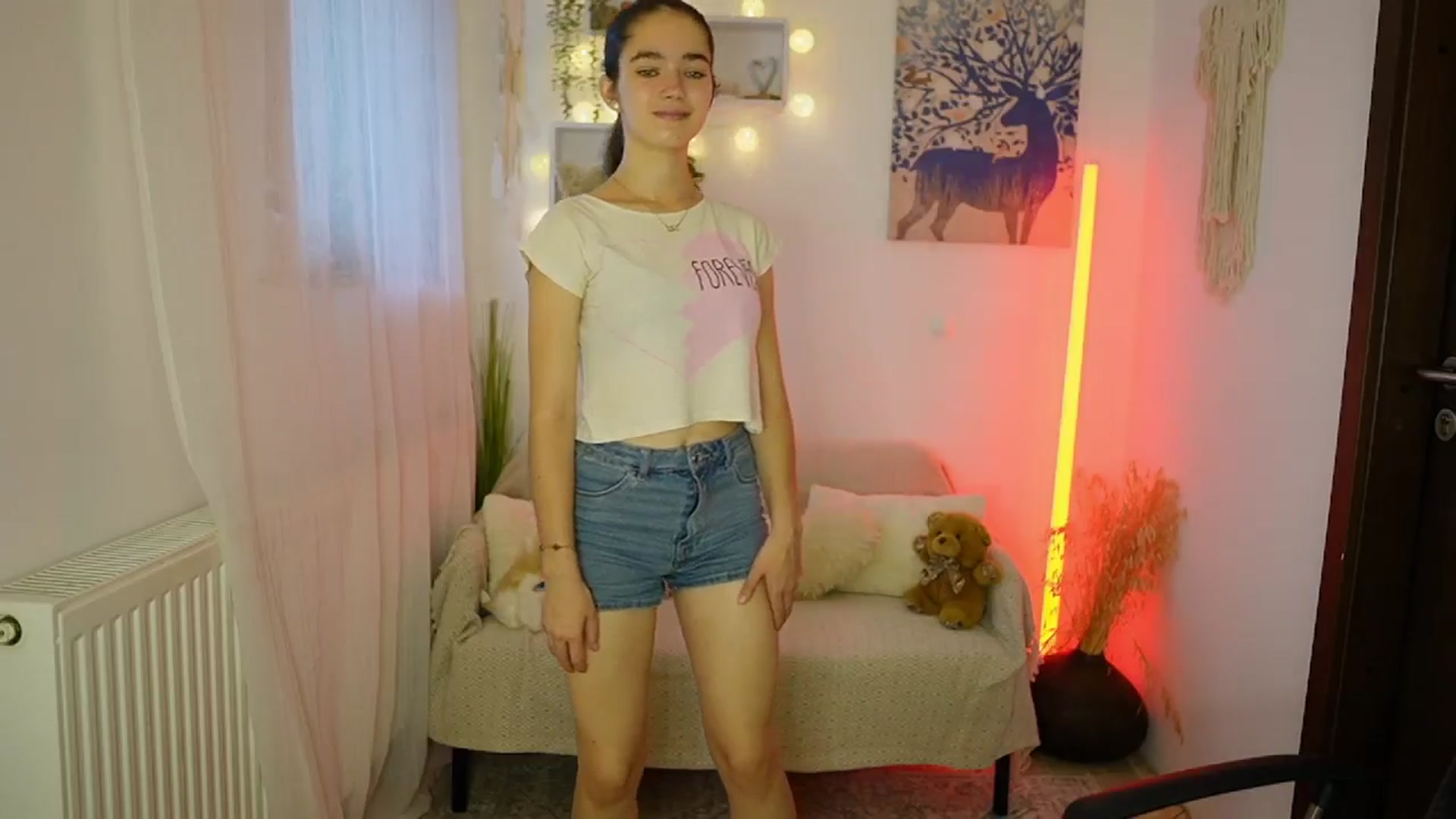Gallery image thumbnail from Gia_Paige18's myfreecams stream on, 07/18/2024, 09:42 image 10 of 20