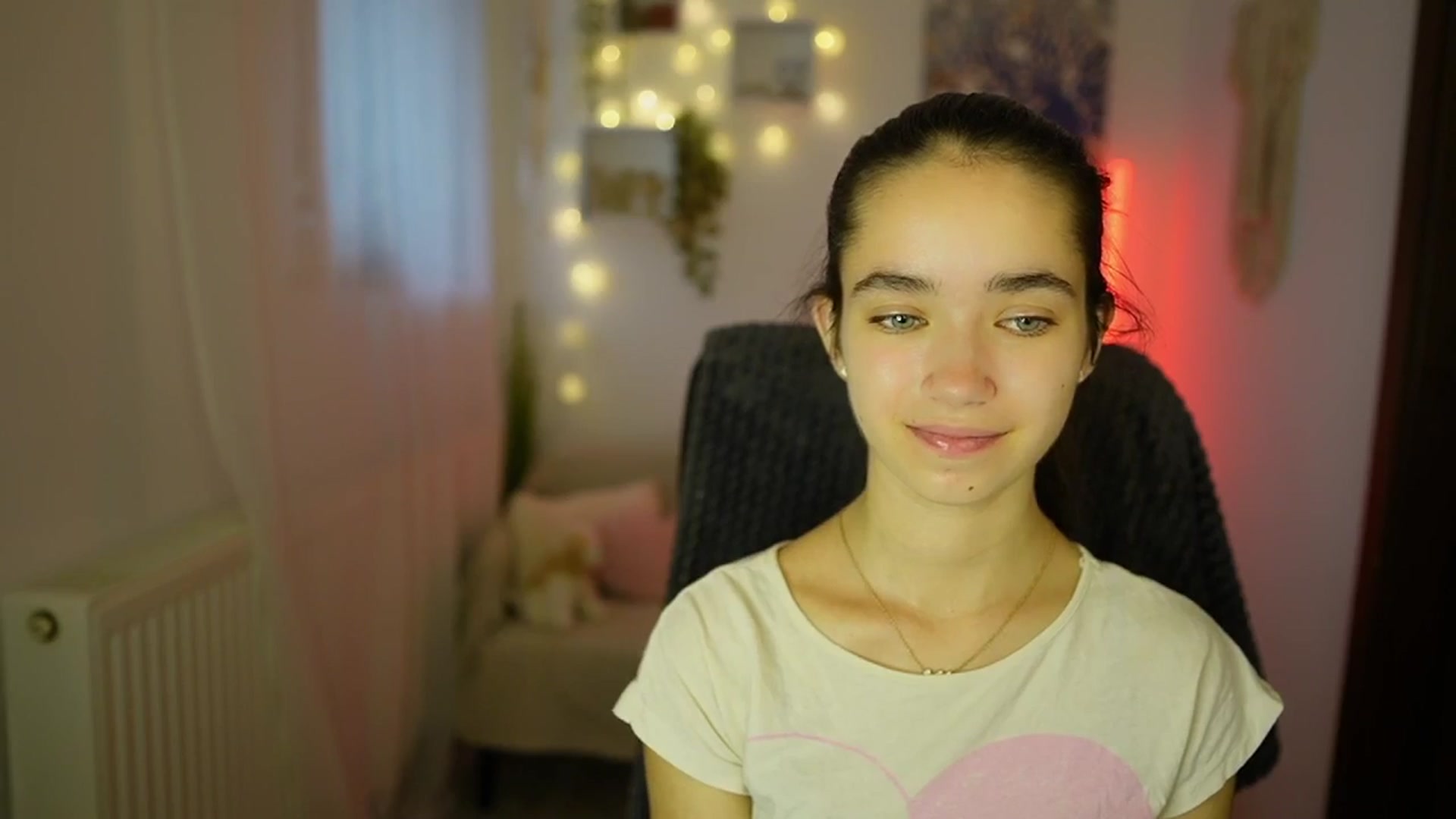 Gallery image thumbnail from Gia_Paige18's myfreecams stream on, 07/18/2024, 11:49 image 18 of 20