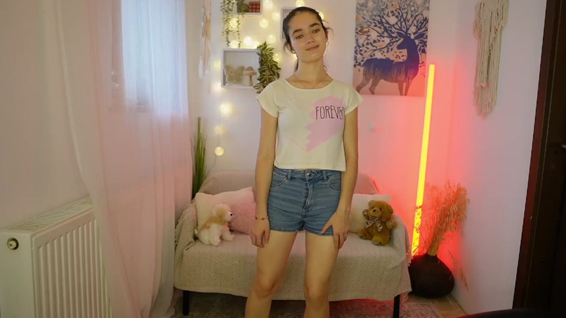Gallery image thumbnail from Gia_Paige18's myfreecams stream on, 07/18/2024, 12:31 image 18 of 20