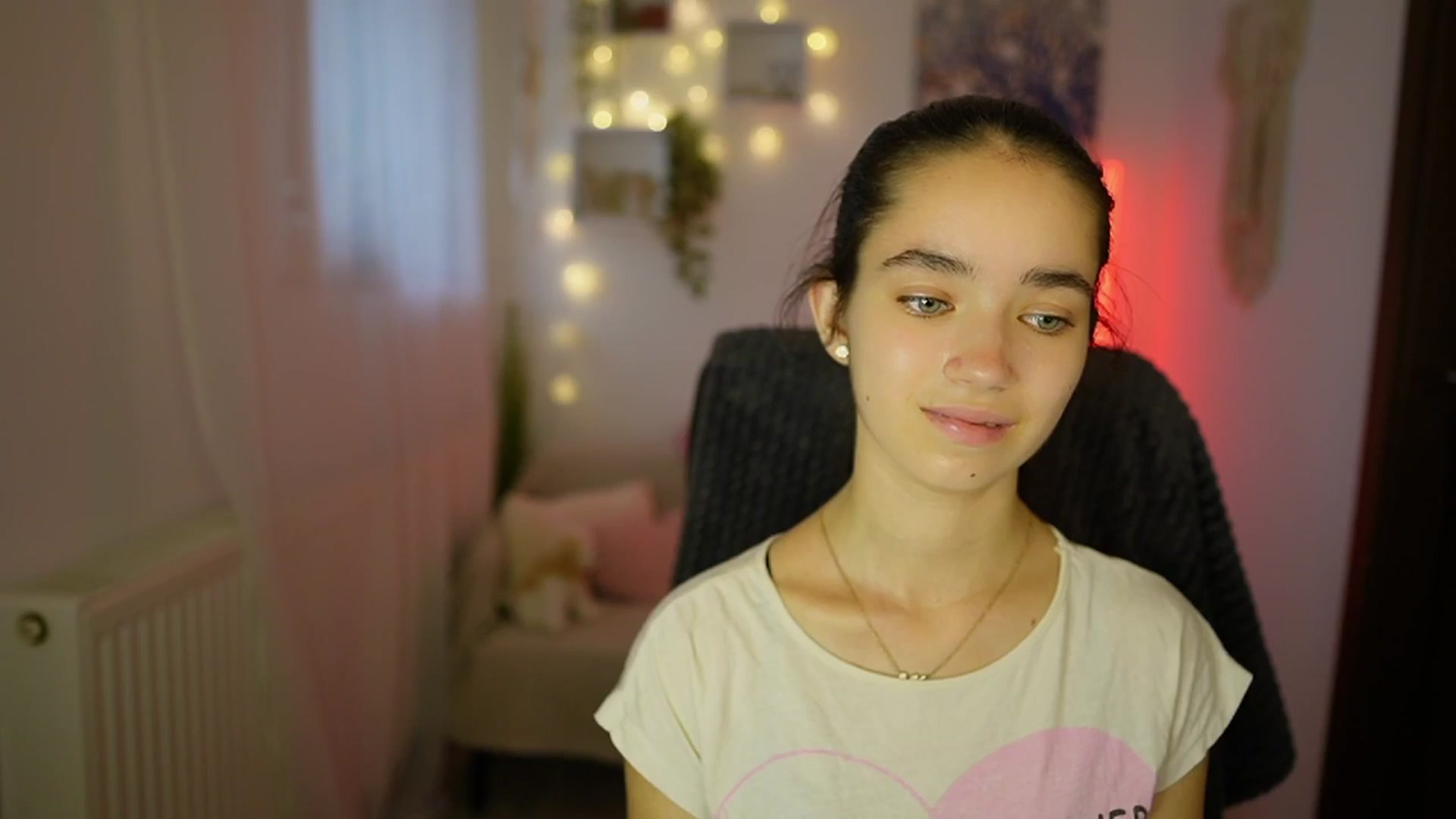 Gallery image thumbnail from Gia_Paige18's myfreecams stream on, 07/18/2024, 12:31 image 5 of 20