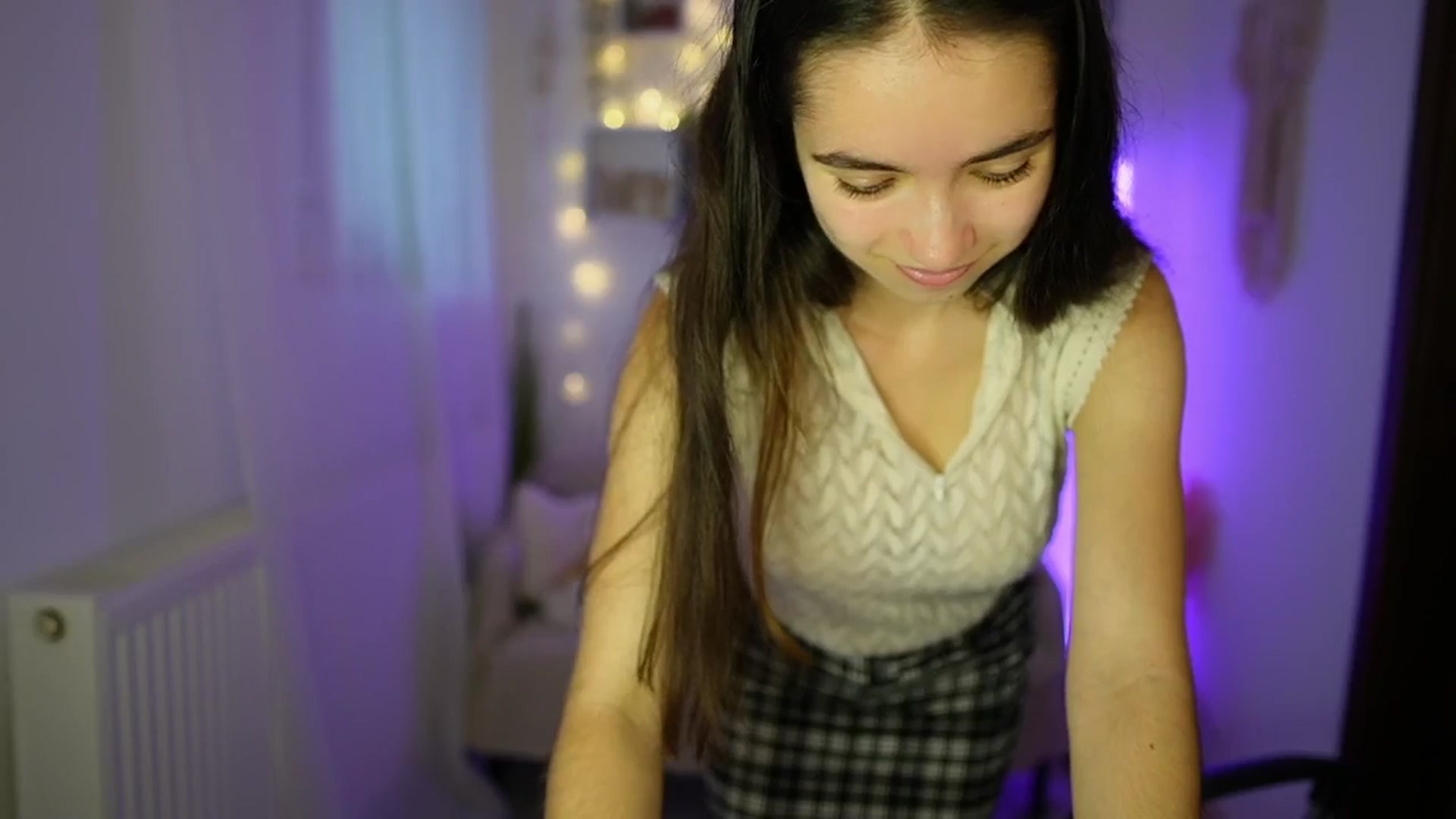Gallery image thumbnail from Gia_Paige18's myfreecams stream on, 07/19/2024, 09:37 image 15 of 20