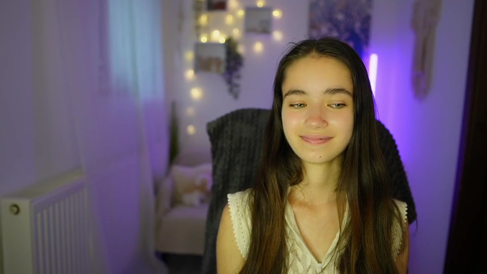 Gallery image thumbnail from Gia_Paige18's myfreecams stream on, 07/19/2024, 12:19 image 19 of 20