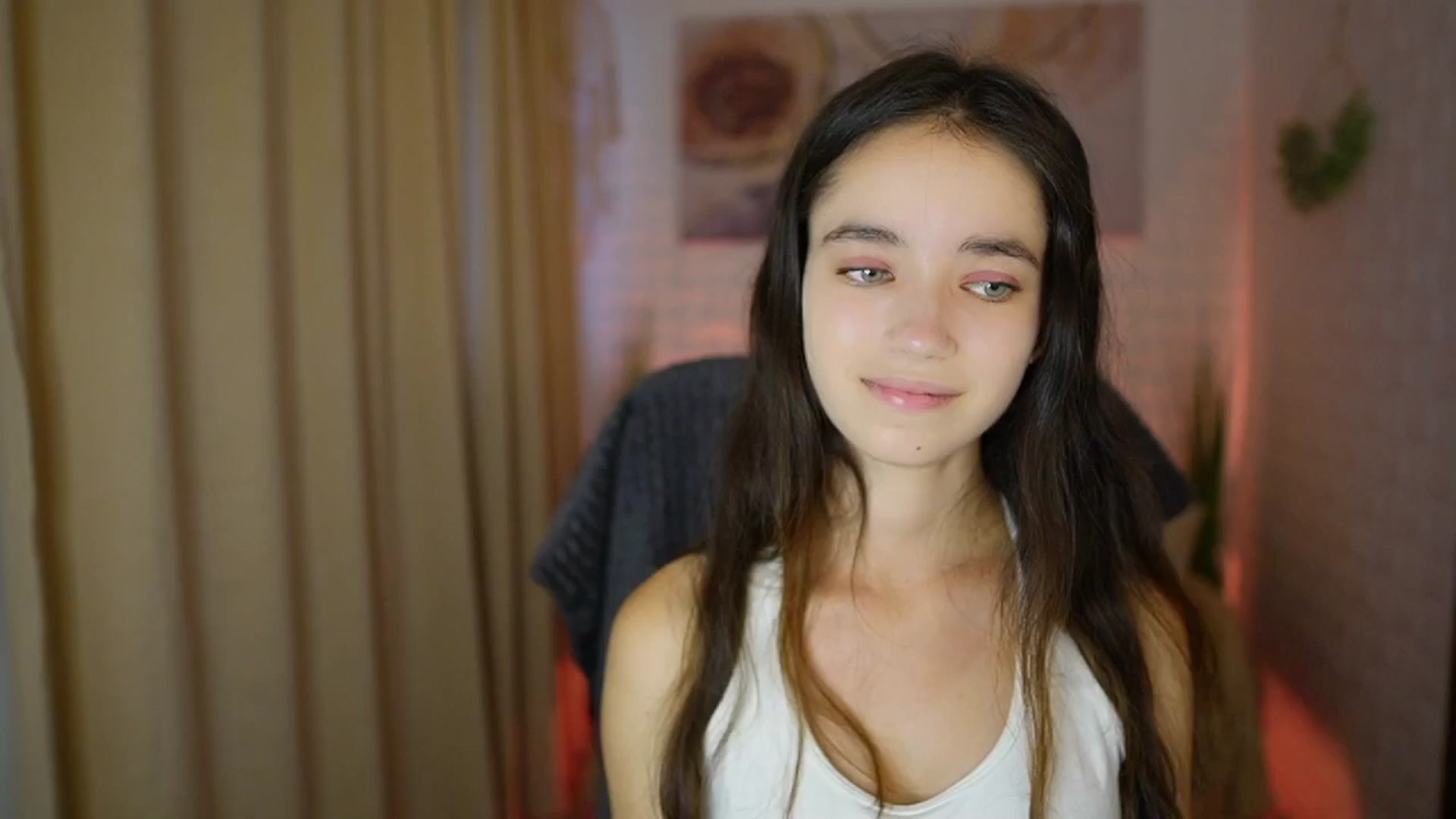 Gallery image thumbnail from Gia_Paige18's myfreecams stream on, 07/22/2024, 08:42 image 6 of 20