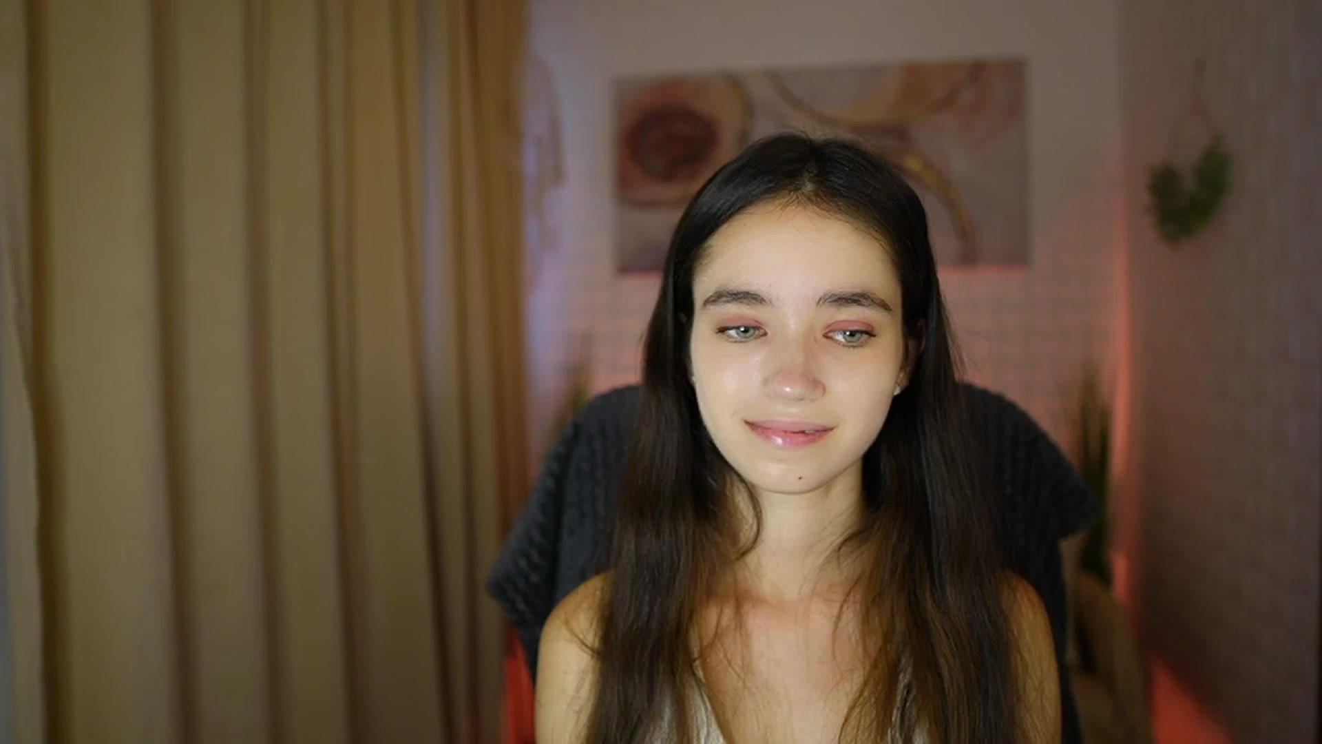 Gallery image thumbnail from Gia_Paige18's myfreecams stream on, 07/22/2024, 10:36 image 19 of 20