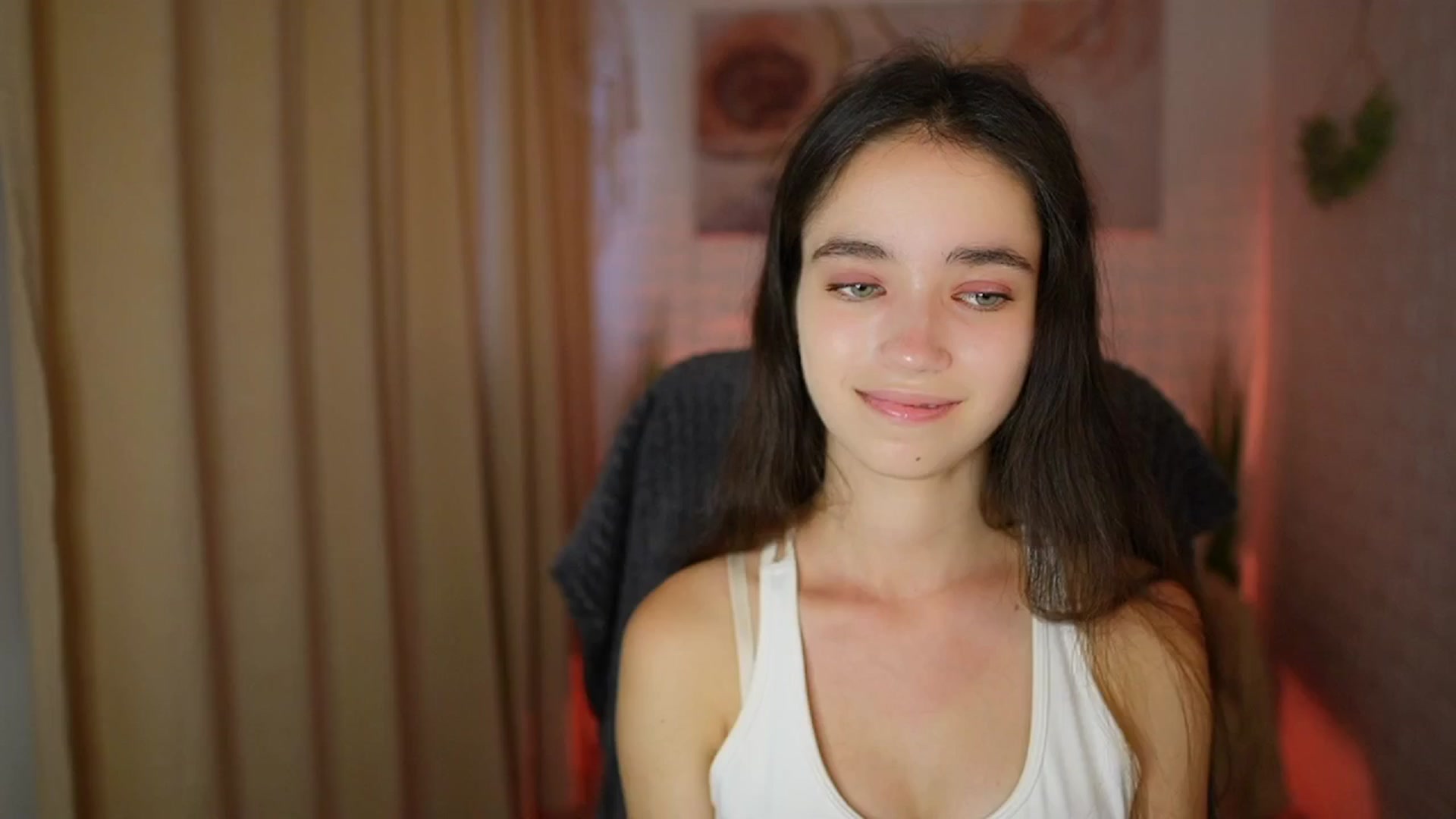 Gallery image thumbnail from Gia_Paige18's myfreecams stream on, 07/22/2024, 11:47 image 12 of 20