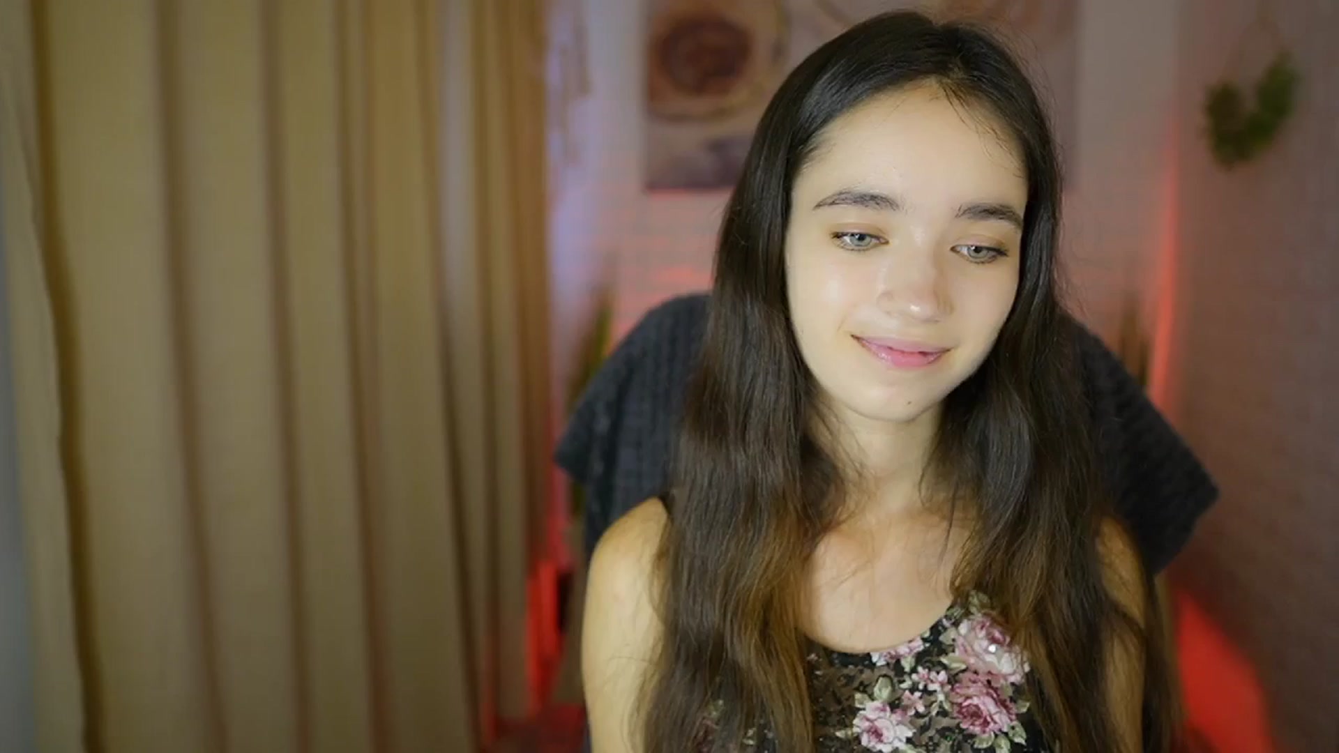 Gallery image thumbnail from Gia_Paige18's myfreecams stream on, 07/23/2024, 11:54 image 20 of 20