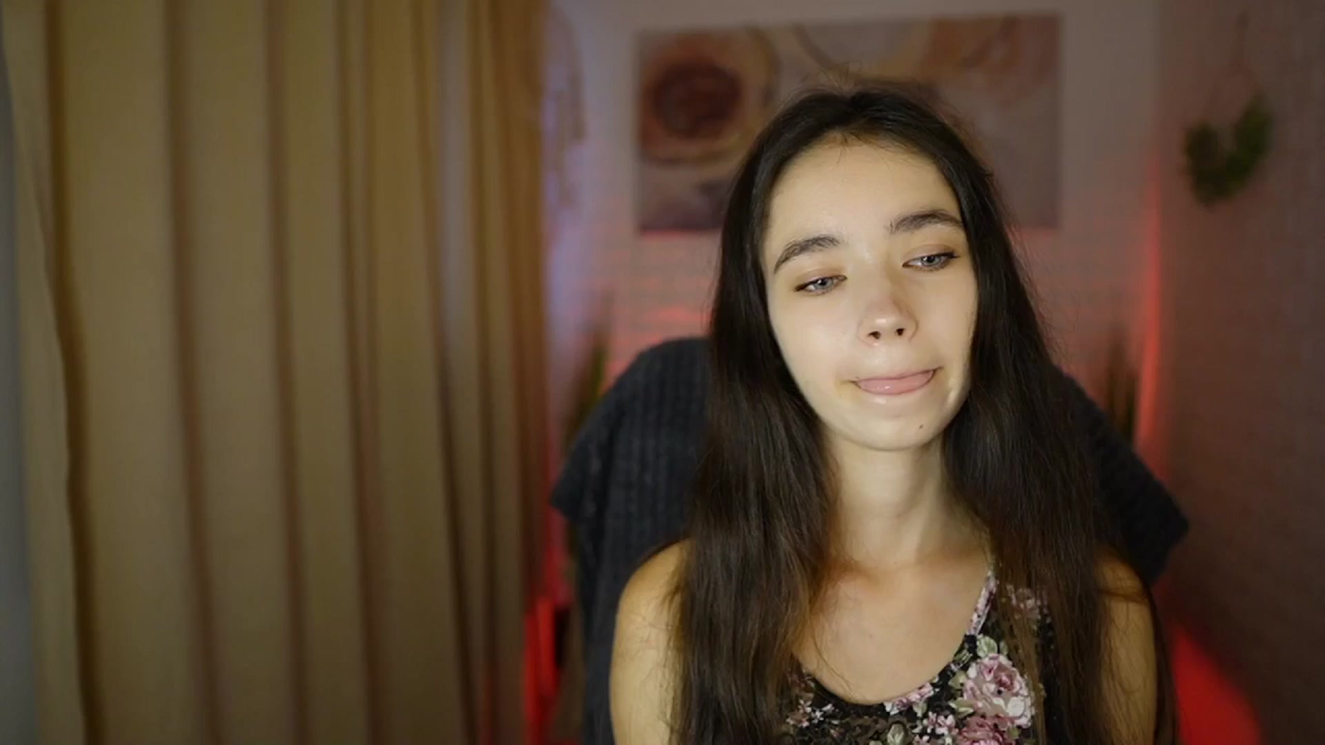 Gallery image thumbnail from Gia_Paige18's myfreecams stream on, 07/23/2024, 13:05 image 9 of 20