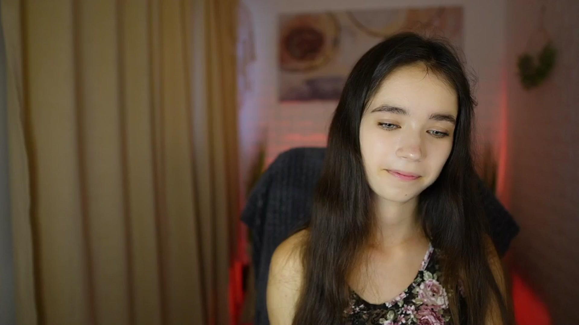 Gallery image thumbnail from Gia_Paige18's myfreecams stream on, 07/23/2024, 13:05 image 13 of 20