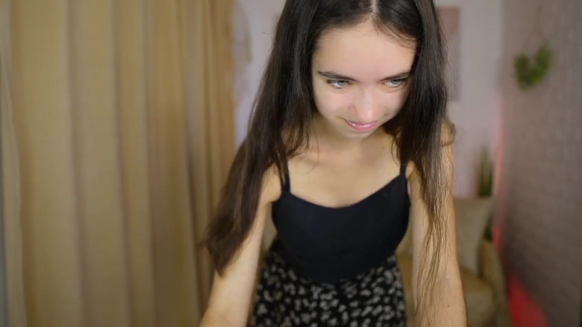 Gallery image thumbnail from Gia_Paige18's myfreecams stream on, 07/25/2024, 09:43 image 6 of 20