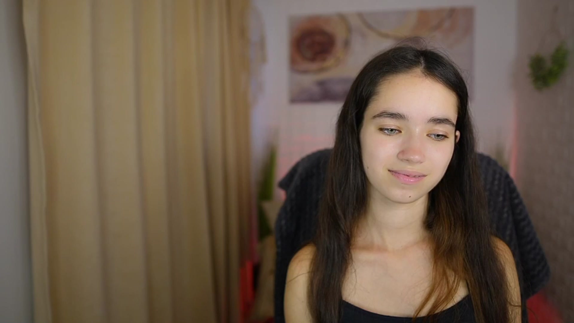 Gallery image thumbnail from Gia_Paige18's myfreecams stream on, 07/25/2024, 10:17 image 19 of 20
