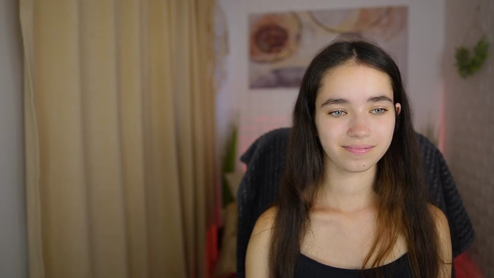 Gallery image thumbnail from Gia_Paige18's myfreecams stream on, 07/25/2024, 10:17 image 18 of 20