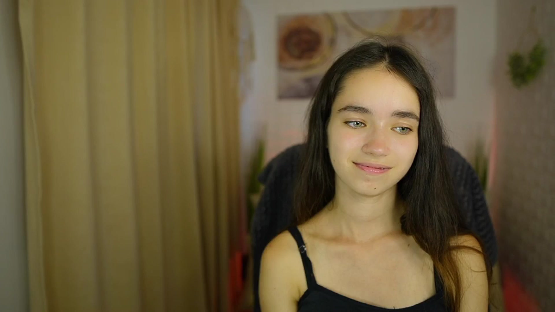 Gallery image thumbnail from Gia_Paige18's myfreecams stream on, 07/25/2024, 14:12 image 7 of 20