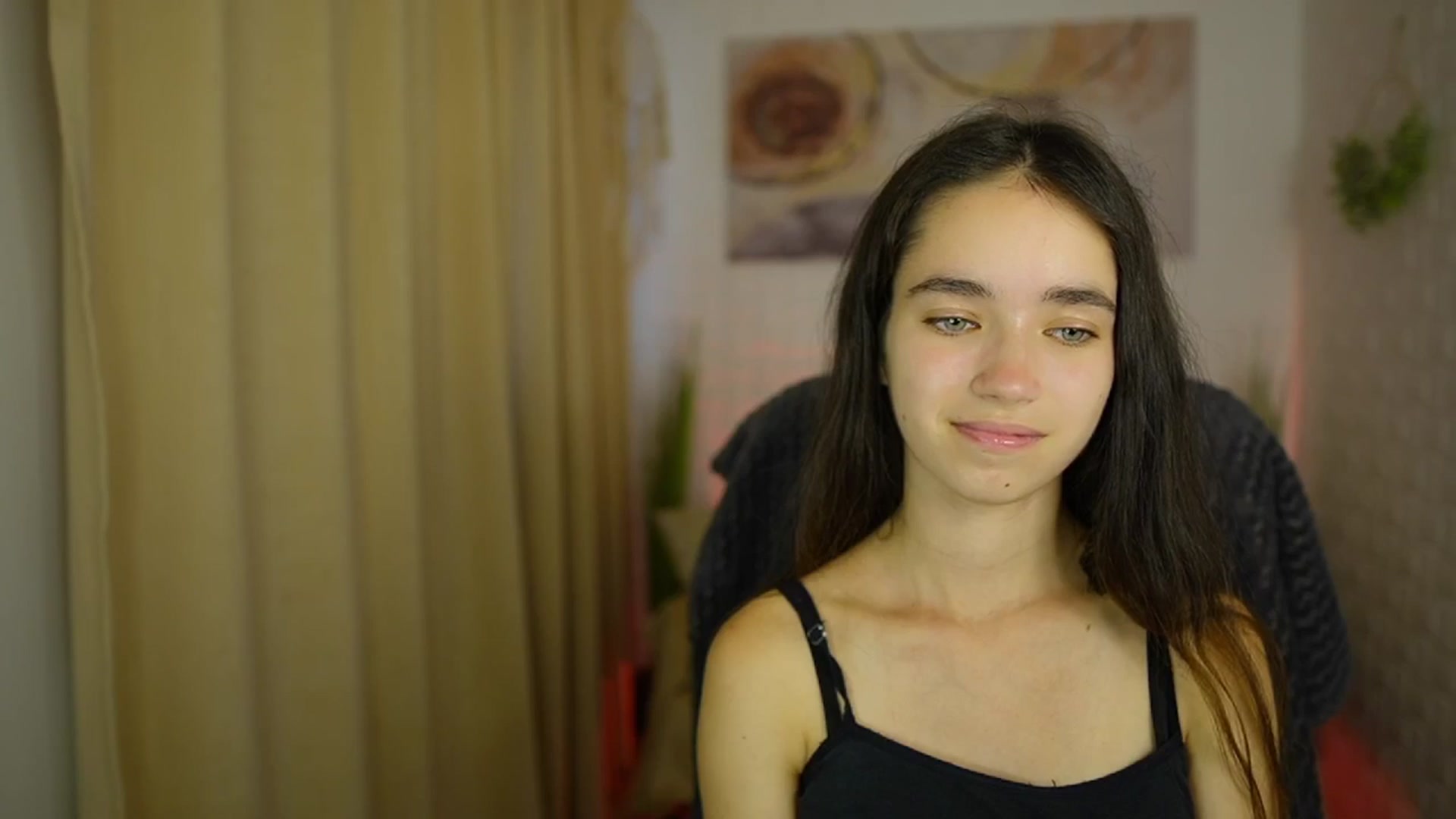 Gallery image thumbnail from Gia_Paige18's myfreecams stream on, 07/25/2024, 14:12 image 2 of 20