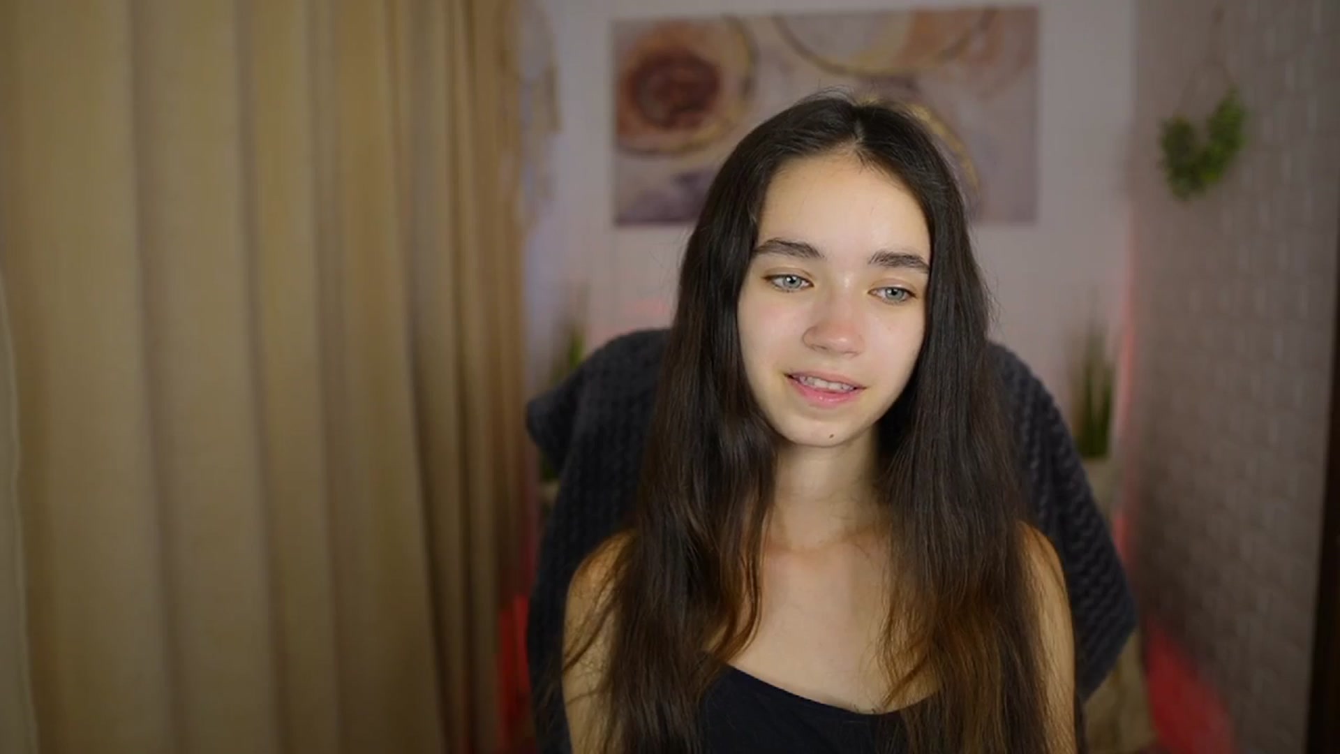 Gallery image thumbnail from Gia_Paige18's myfreecams stream on, 07/25/2024, 17:30 image 2 of 20