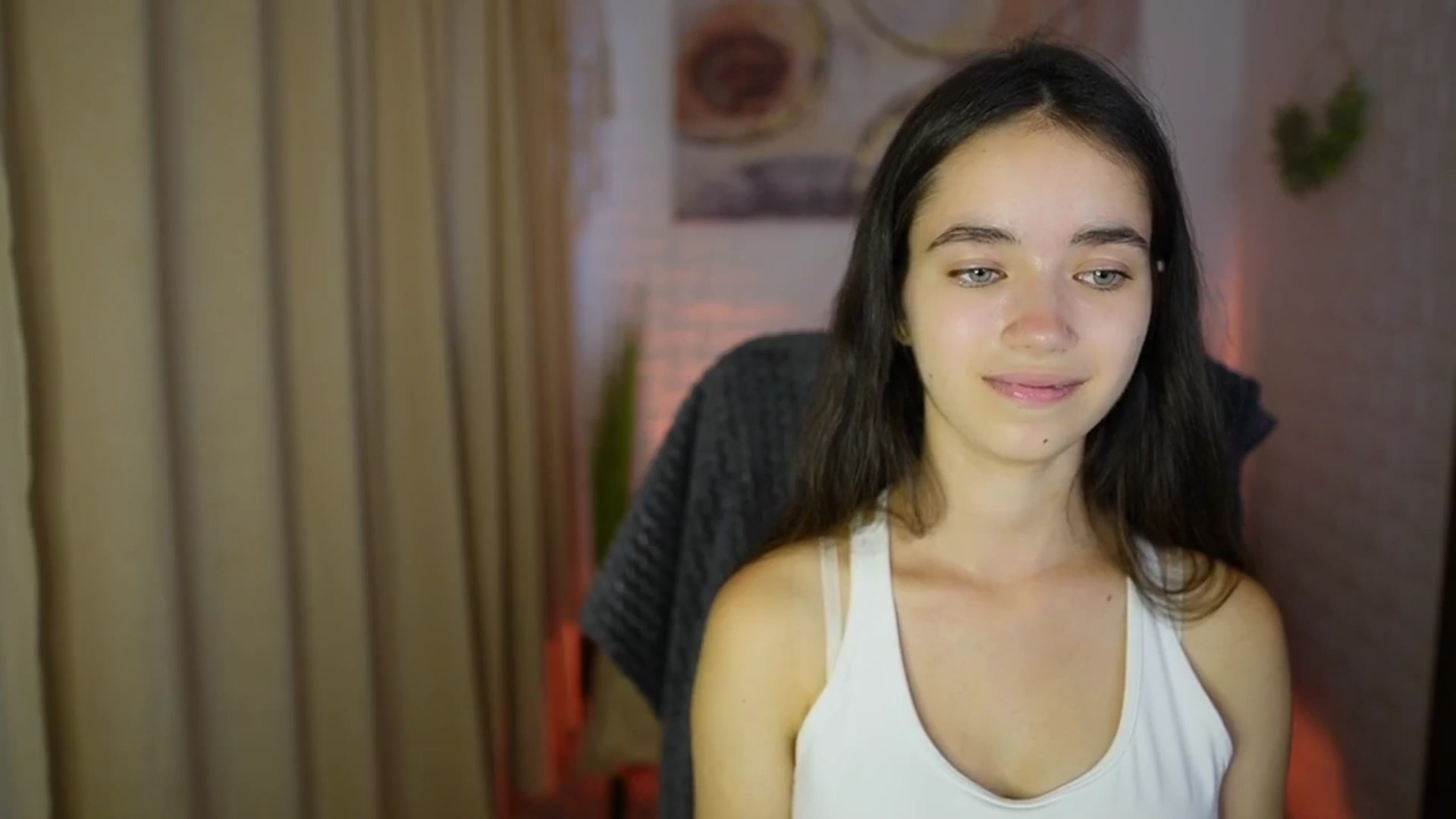 Gallery image thumbnail from Gia_Paige18's myfreecams stream on, 07/31/2024, 12:32 image 20 of 20