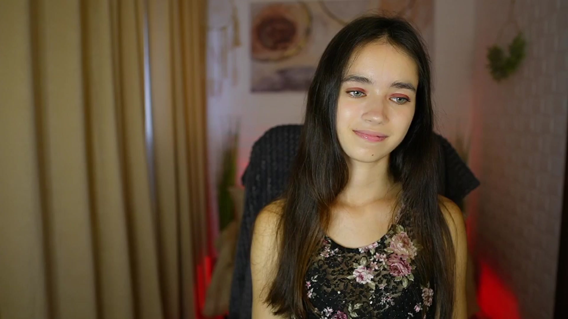Gallery image thumbnail from Gia_Paige18's myfreecams stream on, 08/02/2024, 11:30 image 1 of 20