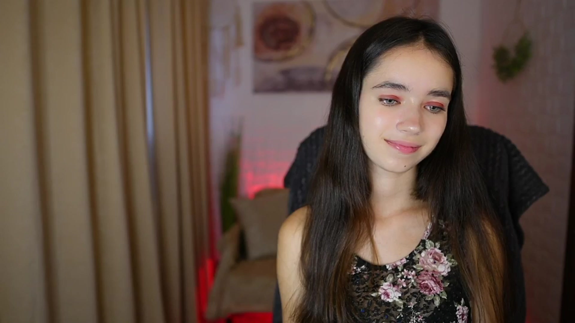 Gallery image thumbnail from Gia_Paige18's myfreecams stream on, 08/02/2024, 12:51 image 13 of 20