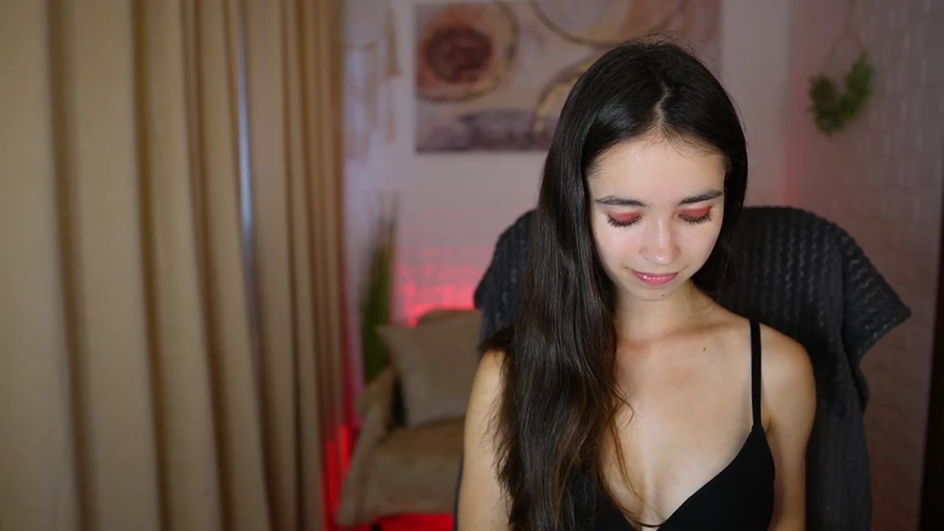 Gallery image thumbnail from Gia_Paige18's myfreecams stream on, 08/02/2024, 12:51 image 15 of 20