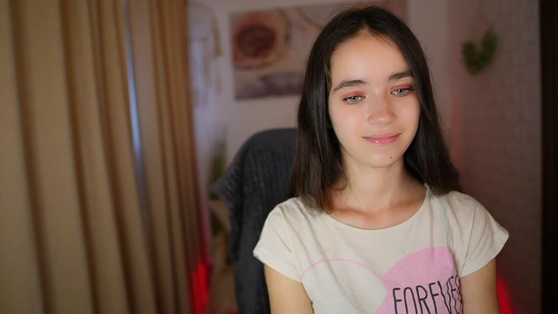 Gallery image thumbnail from Gia_Paige18's myfreecams stream on, 08/03/2024, 12:01 image 14 of 20