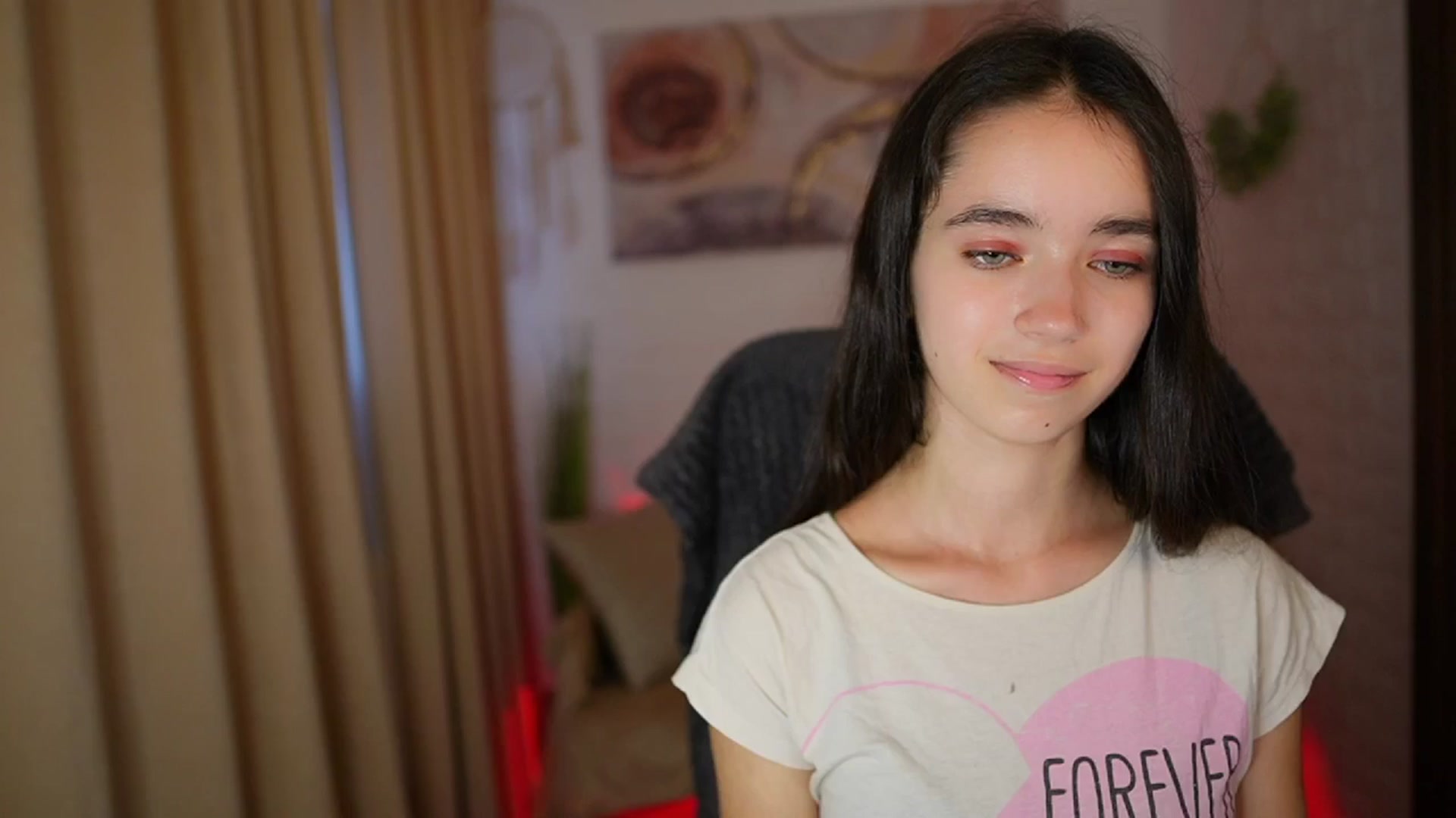 Gallery image thumbnail from Gia_Paige18's myfreecams stream on, 08/03/2024, 12:39 image 5 of 20