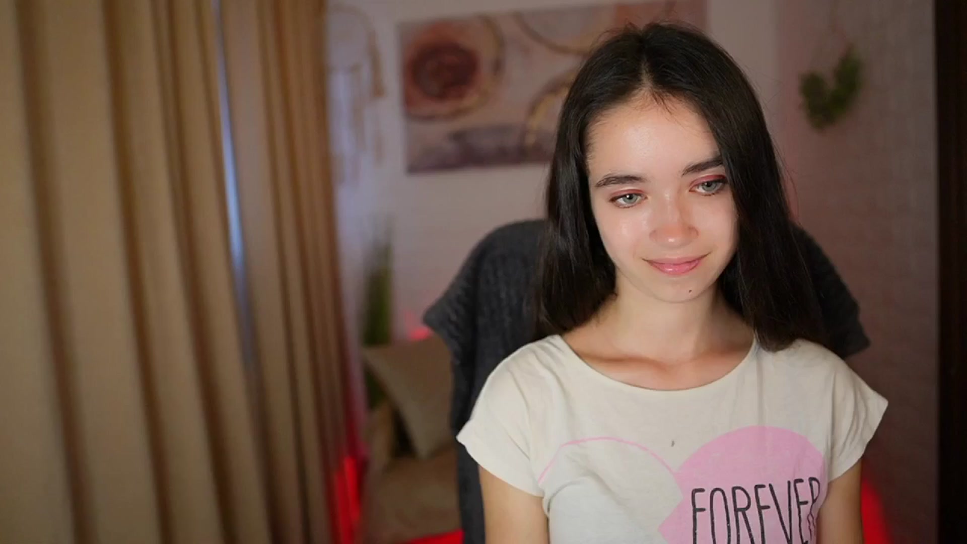 Gallery image thumbnail from Gia_Paige18's myfreecams stream on, 08/03/2024, 12:39 image 2 of 20