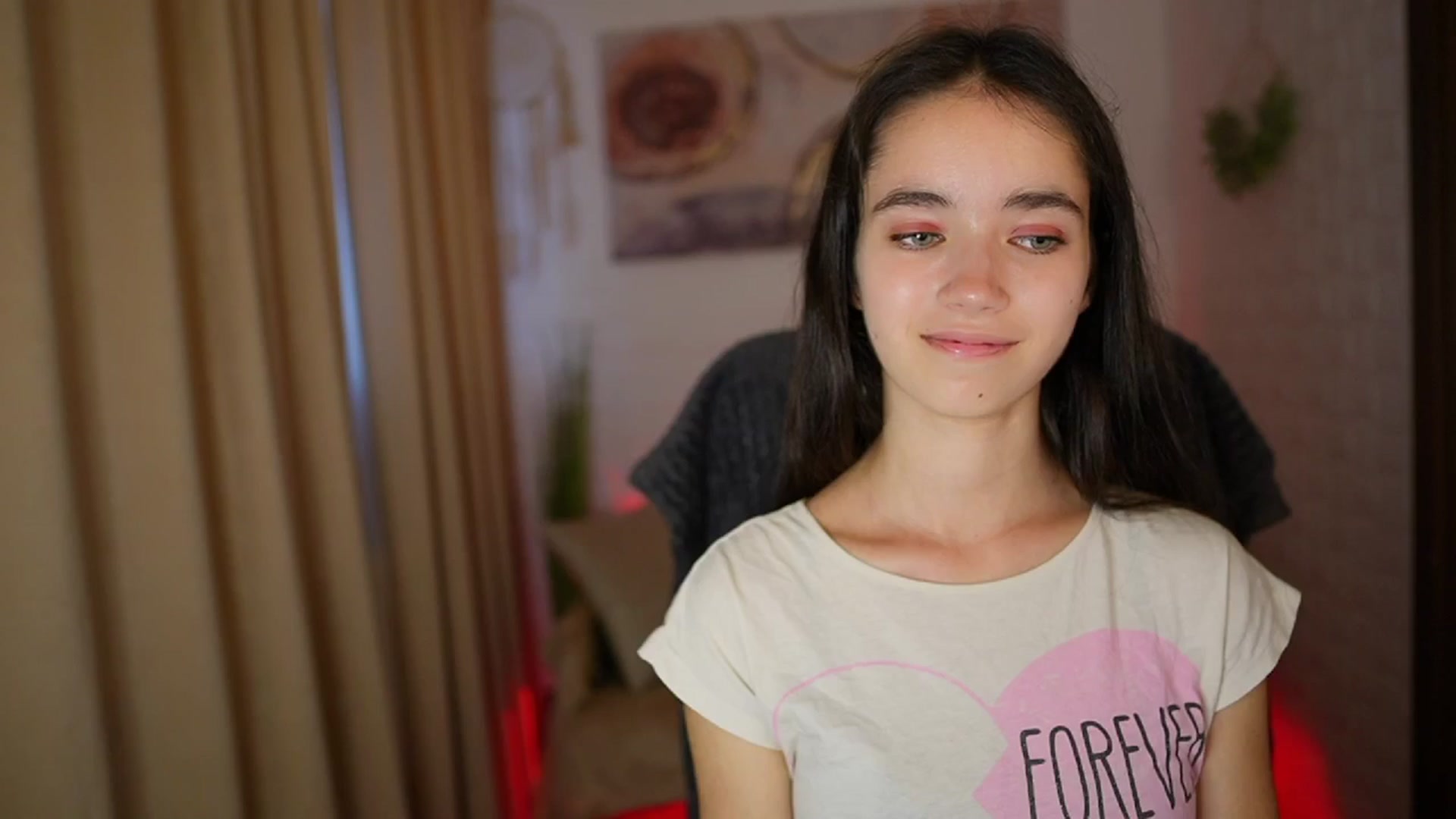 Gallery image thumbnail from Gia_Paige18's myfreecams stream on, 08/03/2024, 13:02 image 5 of 20