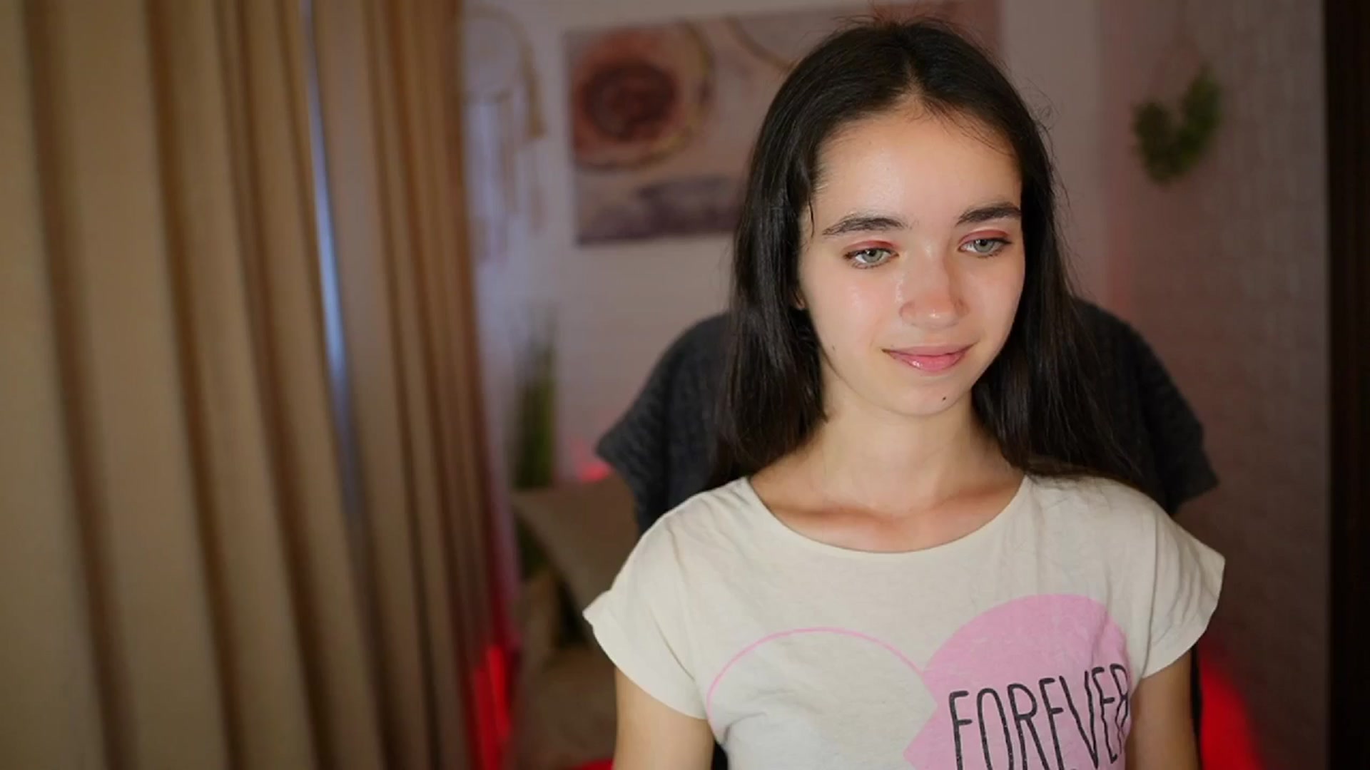 Gallery image thumbnail from Gia_Paige18's myfreecams stream on, 08/03/2024, 13:02 image 13 of 20