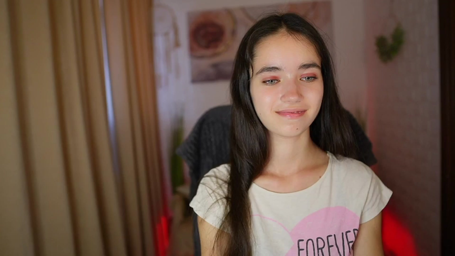 Gallery image thumbnail from Gia_Paige18's myfreecams stream on, 08/03/2024, 14:30 image 9 of 20