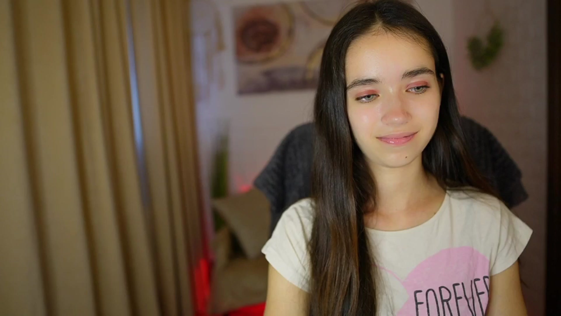 Gallery image thumbnail from Gia_Paige18's myfreecams stream on, 08/03/2024, 17:34 image 4 of 20