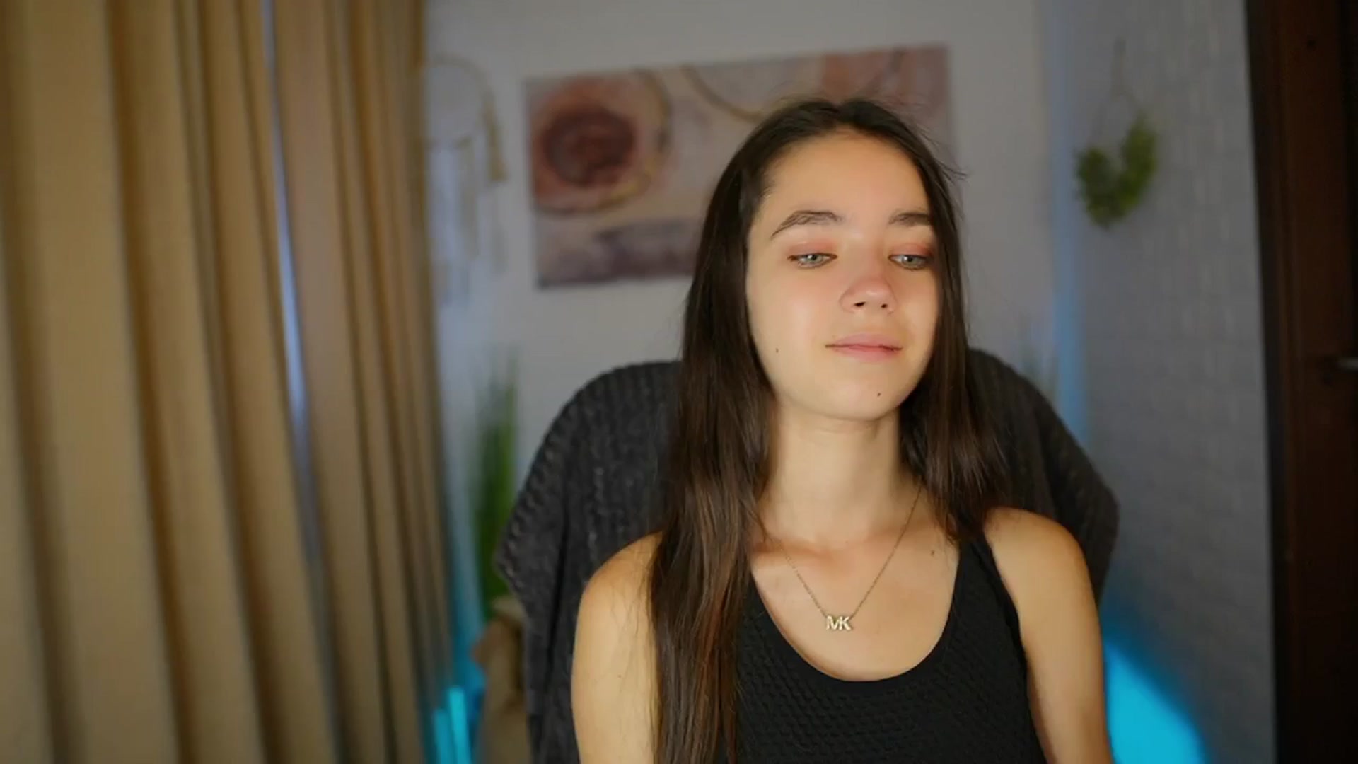 Gallery image thumbnail from Gia_Paige18's myfreecams stream on, 08/04/2024, 09:35 image 10 of 20