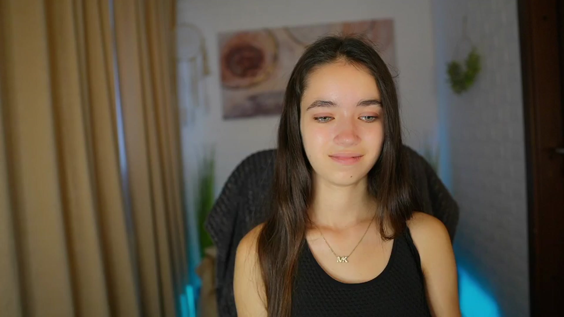 Gallery image thumbnail from Gia_Paige18's myfreecams stream on, 08/04/2024, 09:35 image 2 of 20