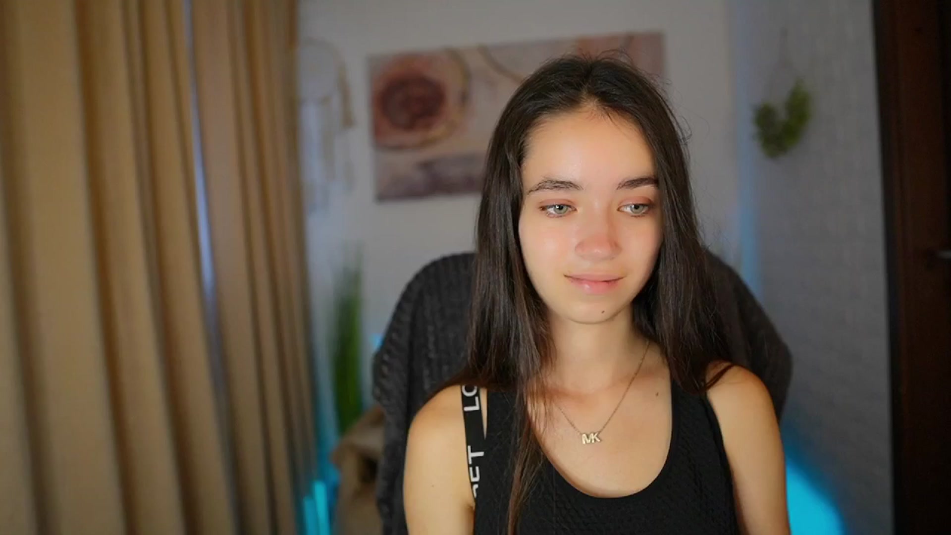 Gallery image thumbnail from Gia_Paige18's myfreecams stream on, 08/04/2024, 10:15 image 1 of 20