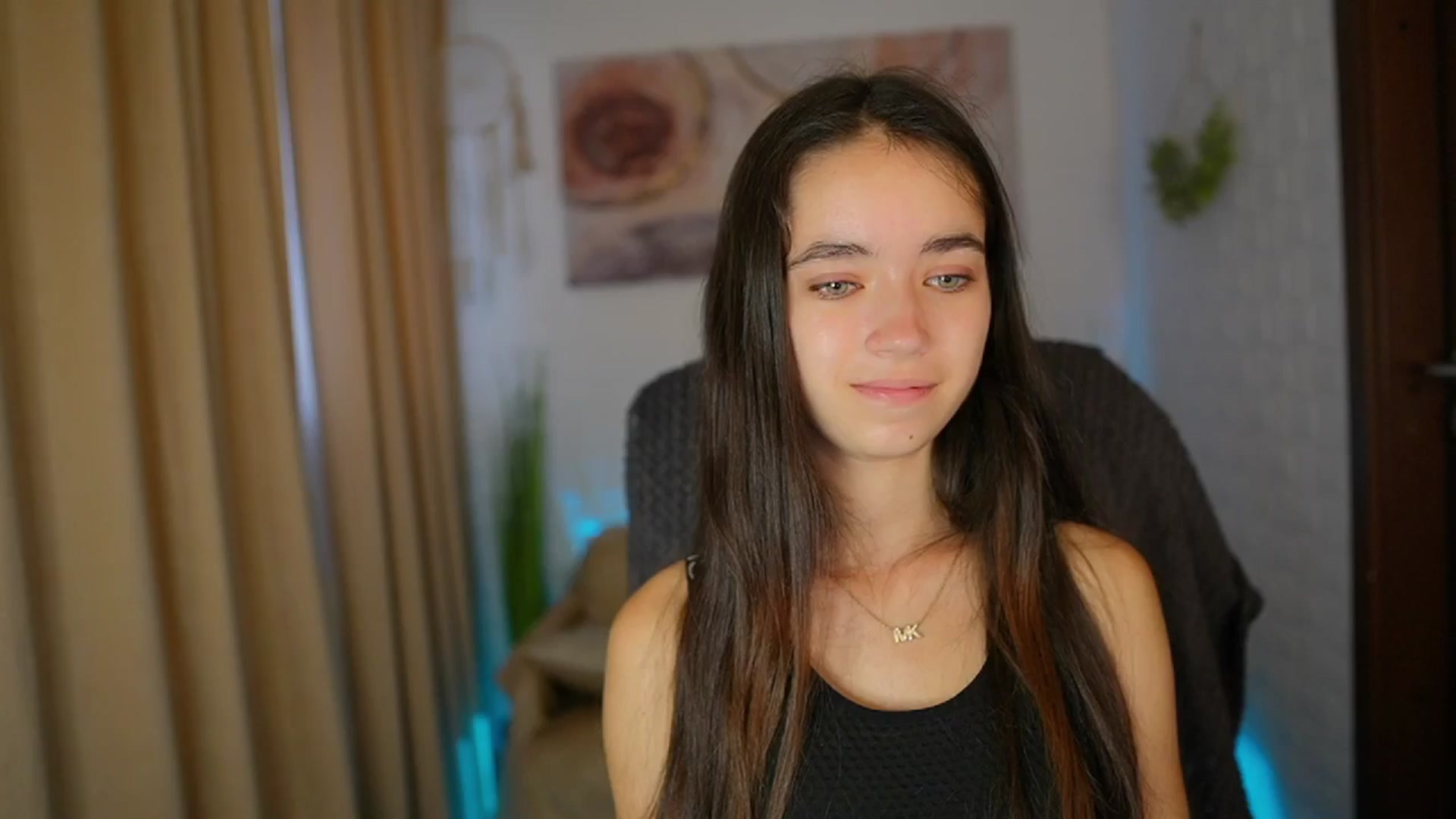 Gallery image thumbnail from Gia_Paige18's myfreecams stream on, 08/04/2024, 11:40 image 6 of 20