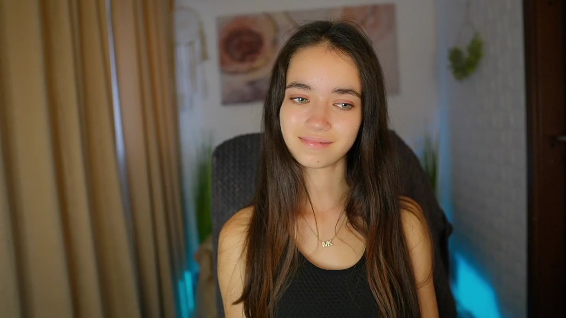 Gallery image thumbnail from Gia_Paige18's myfreecams stream on, 08/04/2024, 12:12 image 2 of 20