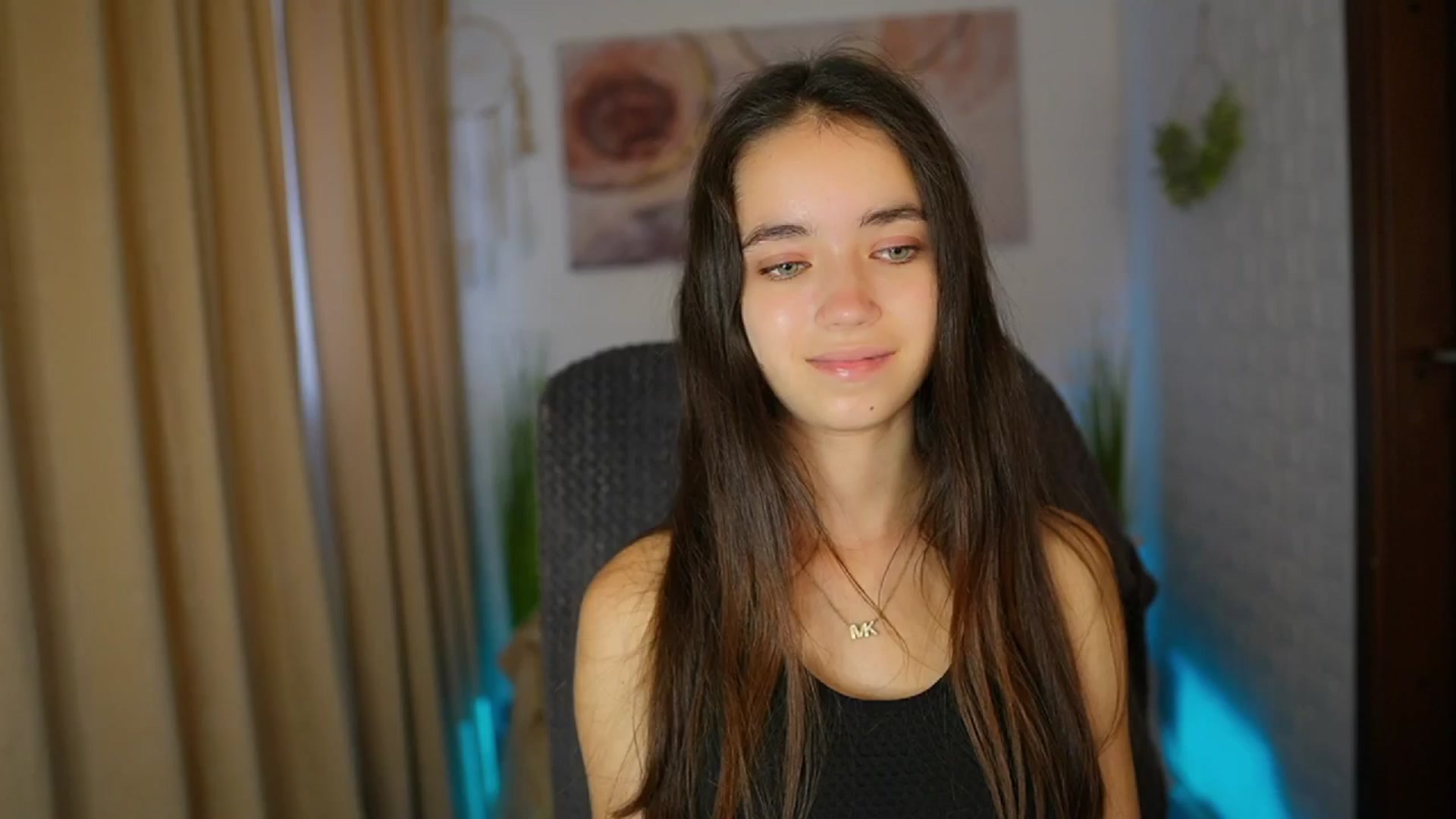 Gallery image thumbnail from Gia_Paige18's myfreecams stream on, 08/04/2024, 12:12 image 6 of 20