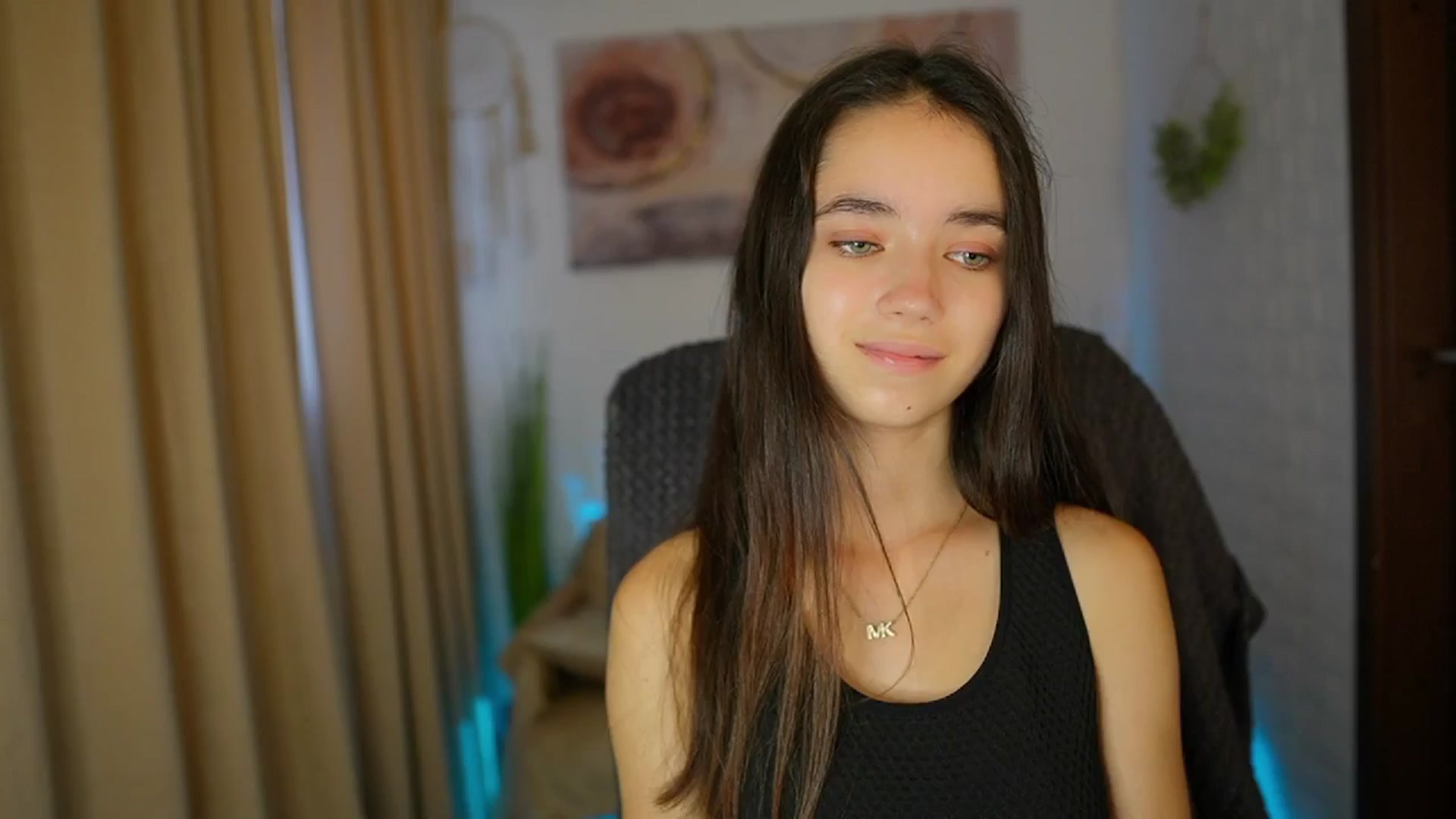 Gallery image thumbnail from Gia_Paige18's myfreecams stream on, 08/04/2024, 12:48 image 3 of 20