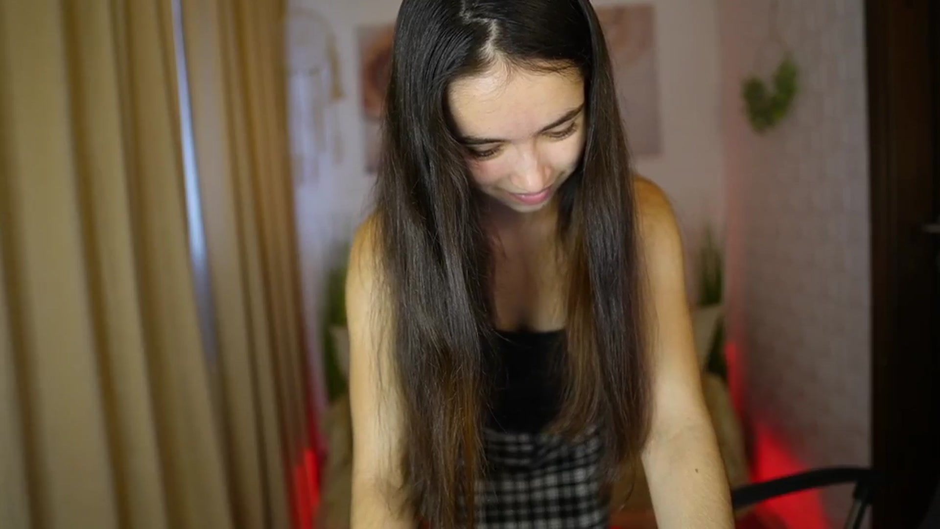 Gallery image thumbnail from Gia_Paige18's myfreecams stream on, 08/05/2024, 08:50 image 7 of 20