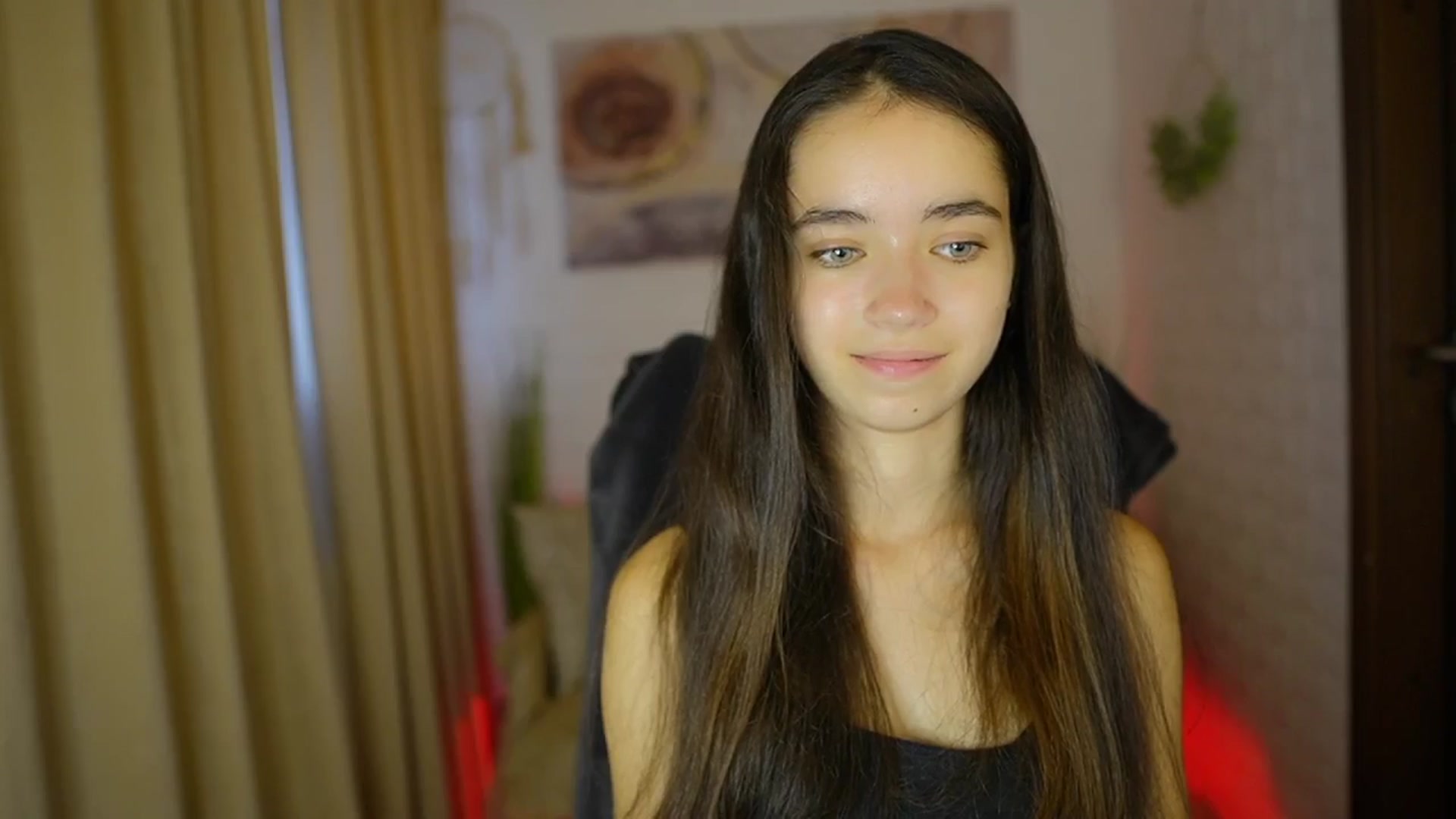 Gallery image thumbnail from Gia_Paige18's myfreecams stream on, 08/05/2024, 08:50 image 9 of 20