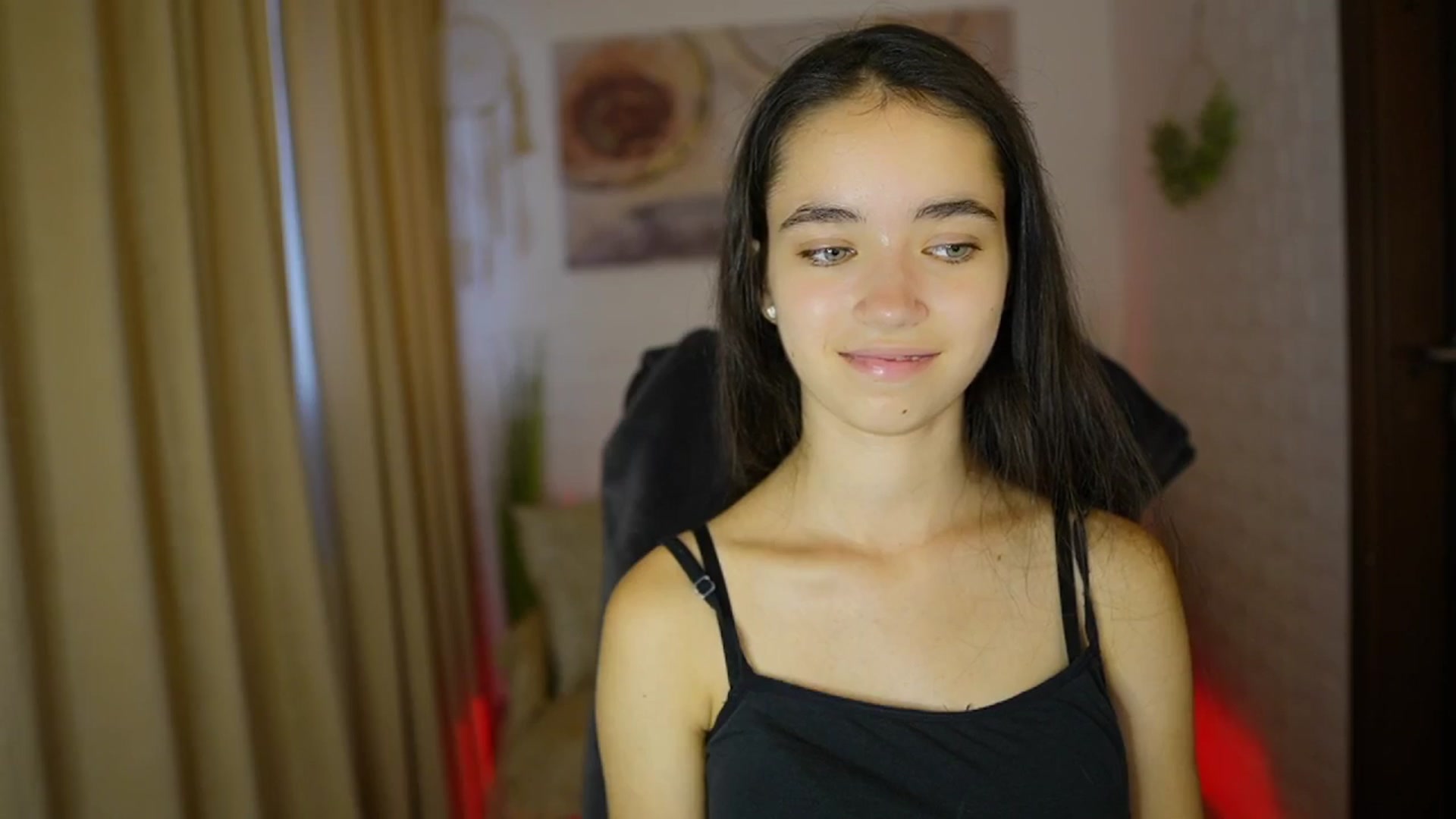 Gallery image thumbnail from Gia_Paige18's myfreecams stream on, 08/05/2024, 09:40 image 8 of 20