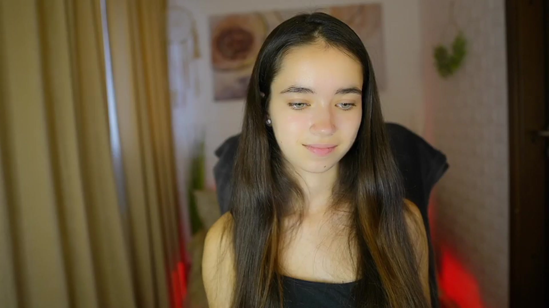 Gallery image thumbnail from Gia_Paige18's myfreecams stream on, 08/05/2024, 11:28 image 2 of 20