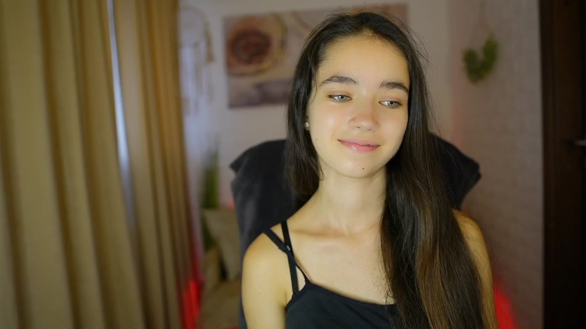 Gallery image thumbnail from Gia_Paige18's myfreecams stream on, 08/05/2024, 12:52 image 2 of 20