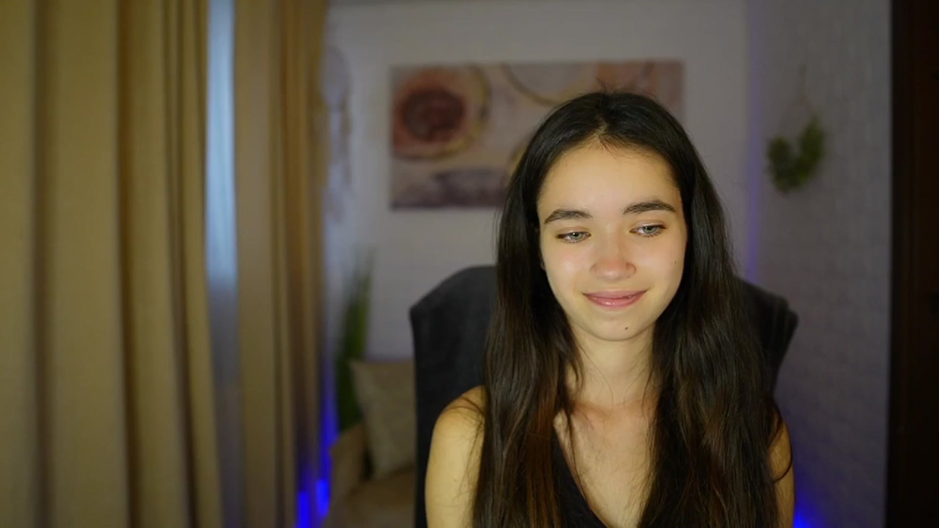 Gallery image thumbnail from Gia_Paige18's myfreecams stream on, 08/07/2024, 12:39 image 12 of 20