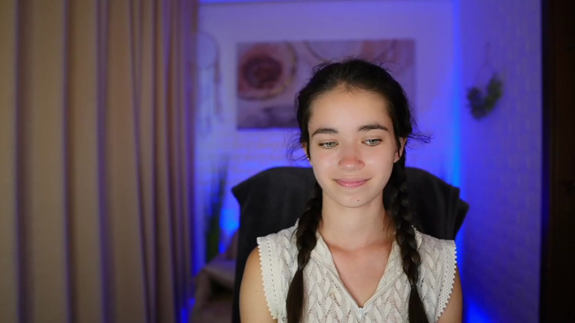 Gallery image thumbnail from Gia_Paige18's myfreecams stream on, 08/11/2024, 10:09 image 3 of 20