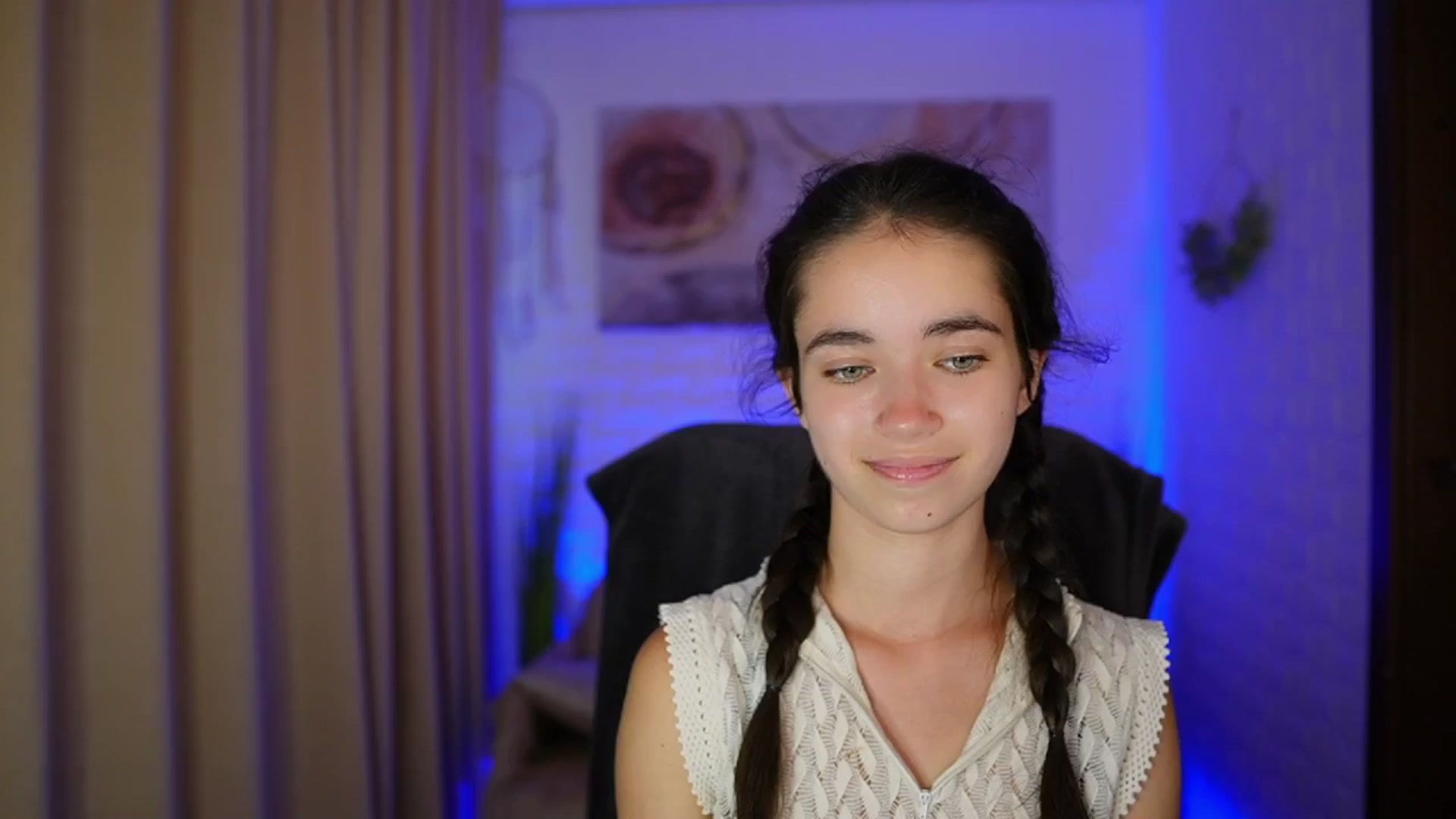 Gallery image thumbnail from Gia_Paige18's myfreecams stream on, 08/11/2024, 10:09 image 2 of 20