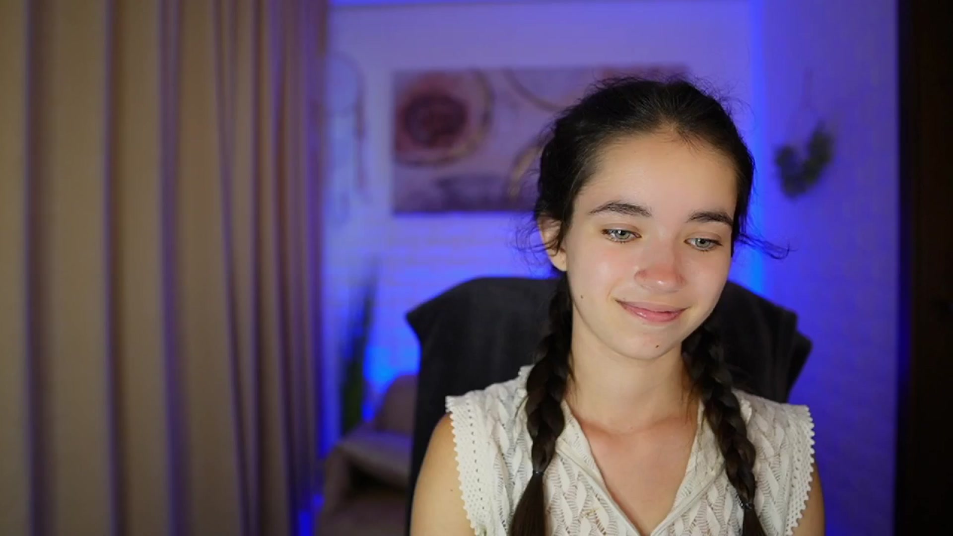 Gallery image thumbnail from Gia_Paige18's myfreecams stream on, 08/11/2024, 10:09 image 10 of 20
