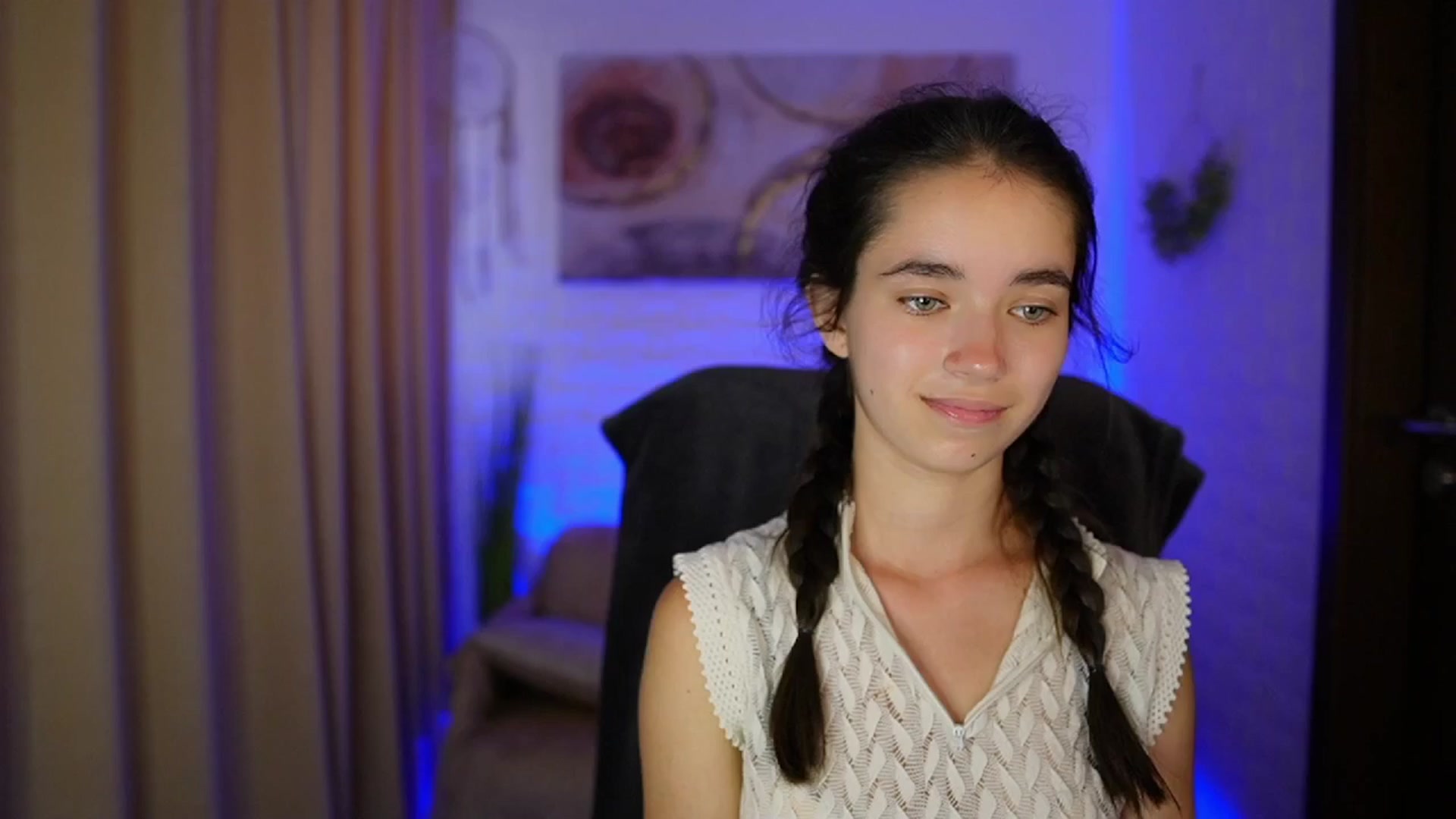Gallery image thumbnail from Gia_Paige18's myfreecams stream on, 08/11/2024, 14:51 image 10 of 20