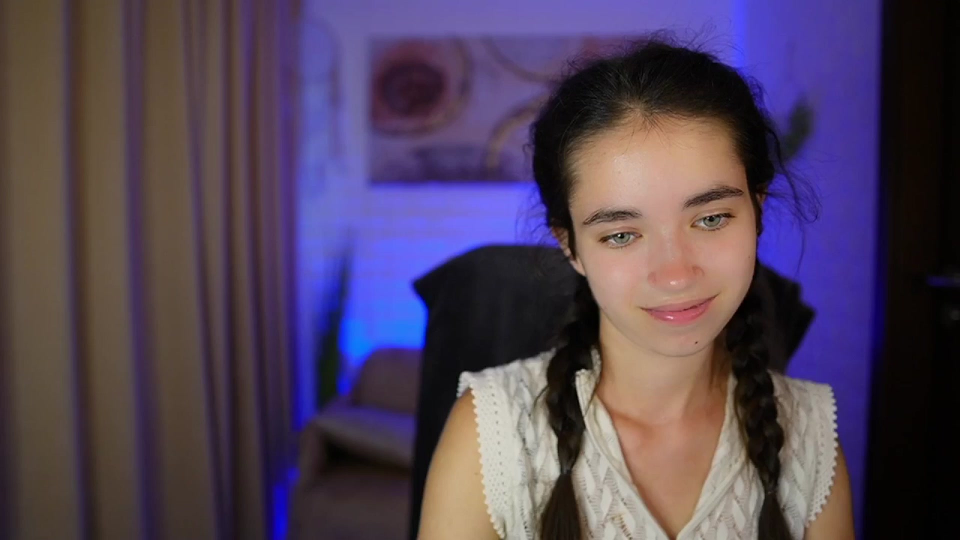 Gallery image thumbnail from Gia_Paige18's myfreecams stream on, 08/11/2024, 15:57 image 7 of 20